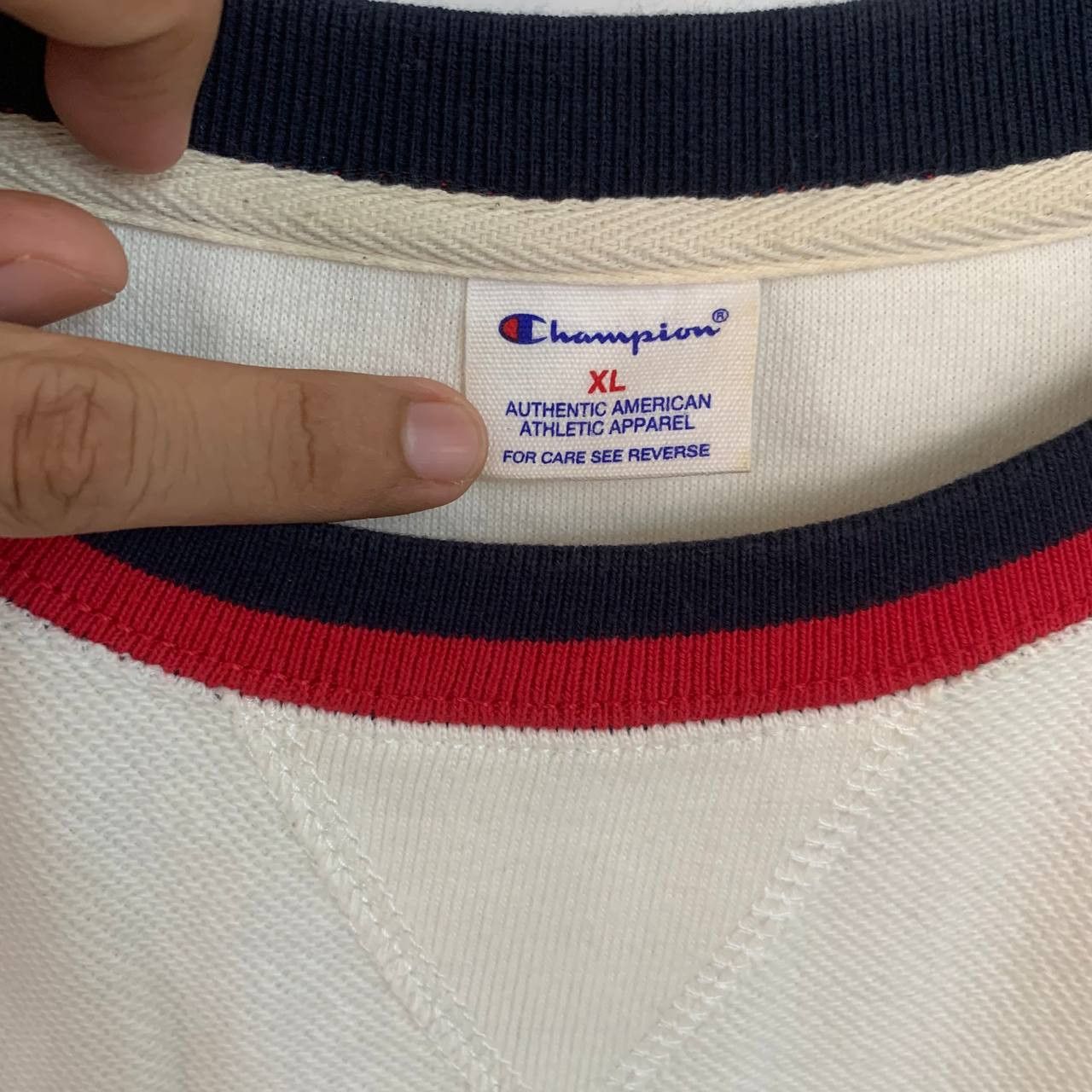 Champion Champion Vintage Cream Sweatshirt Plain 90s Rare Size US M / EU 48-50 / 2 - 6 Thumbnail