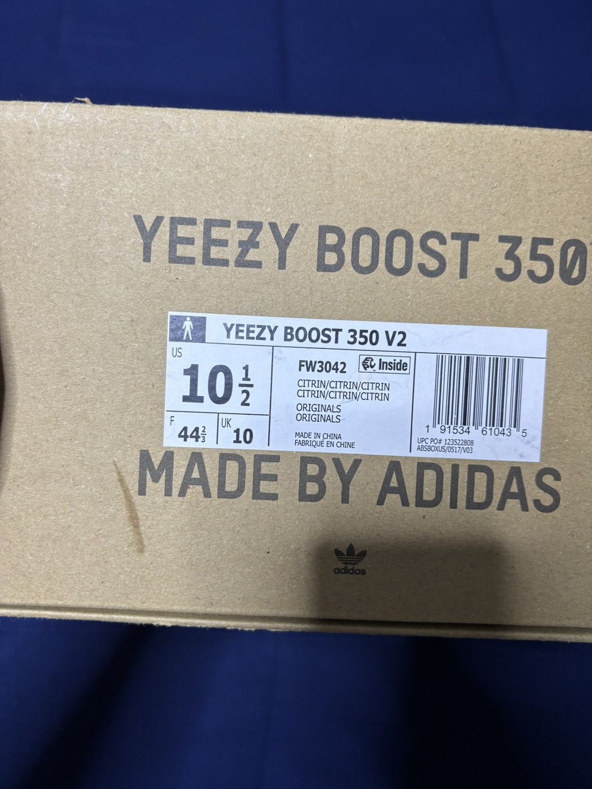 Adidas Adidas Yeezy Boost 350 Citrin Non-Reflective 2019 Size 10.5 Size US 10.5 / EU 43-44 - 9 Thumbnail