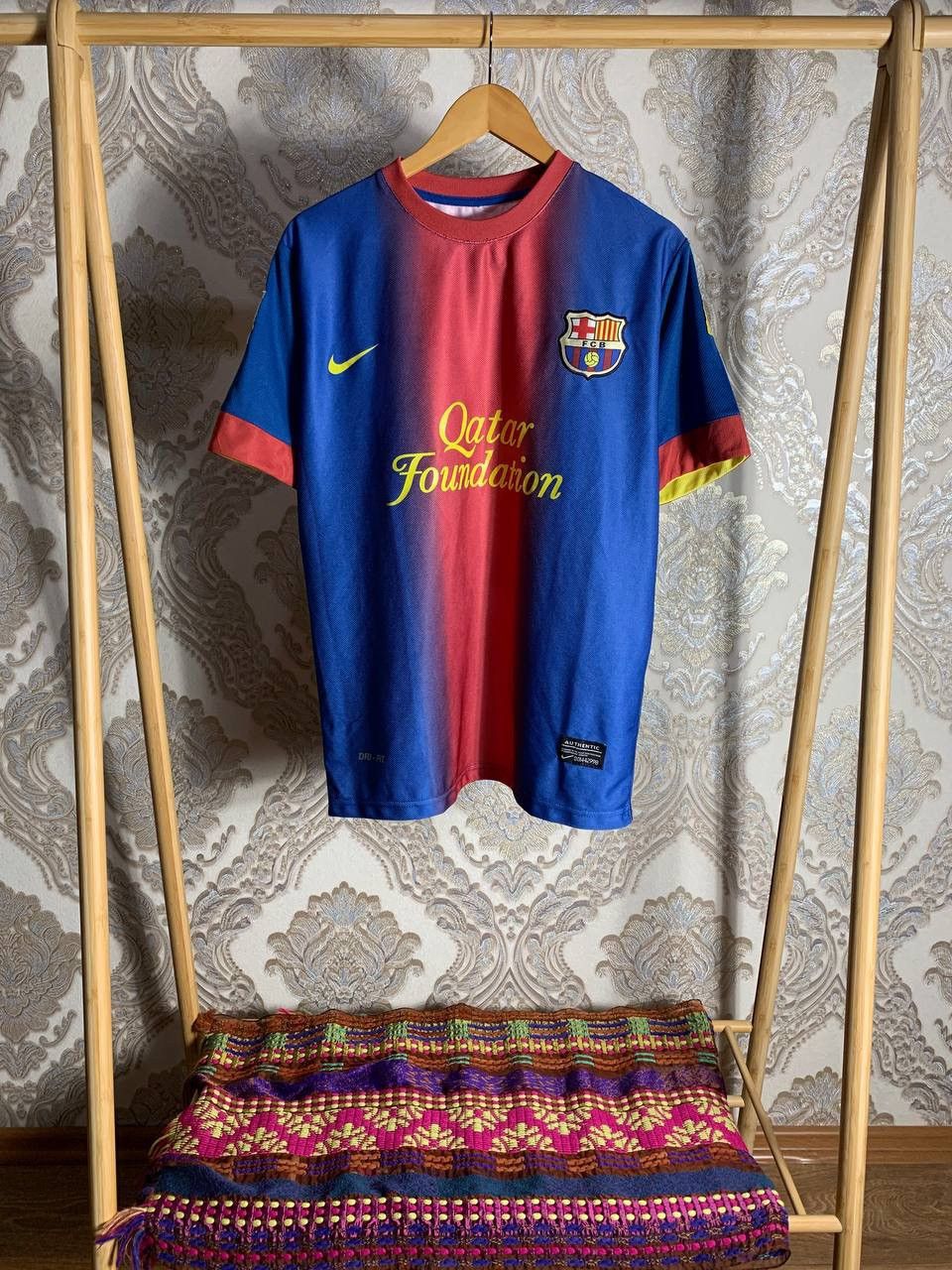 Nike × Vintage VERY RARE NIKE FC BARCELONA SPAIN SOCCER JERSEY BLOKECORE Size US XL / EU 56 / 4 - 1 Thumbnail
