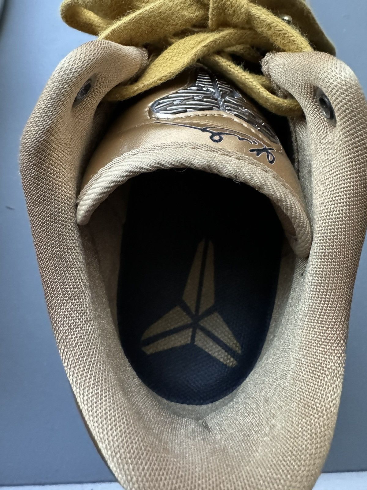 Nike NEED GONE ‼️ Nike Kobe 10 EXT “Liquid Gold” Size US 8.5 / EU 41-42 - 11 Thumbnail