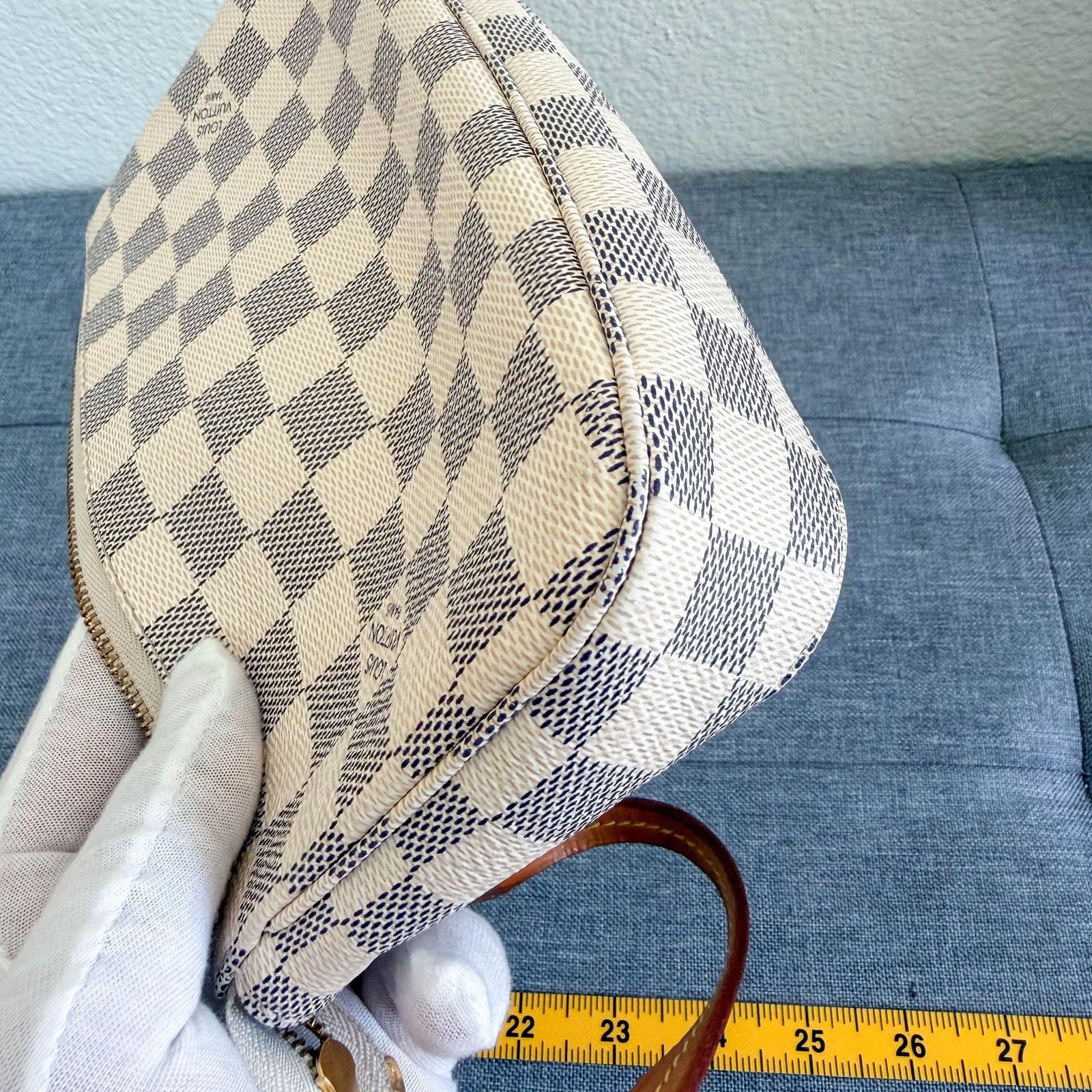 Louis Vuitton Authentic Louis Vuitton Damier Azur Pochette Accessories Bag Size ONE SIZE - 9 Thumbnail