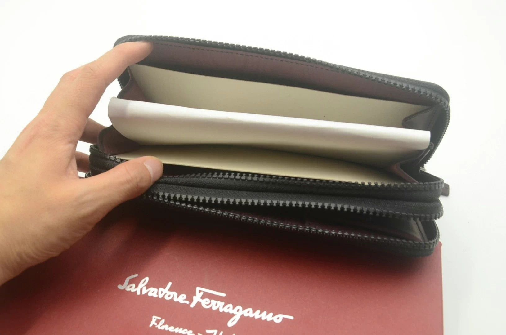 Salvatore Ferragamo Ferragamo Fortune Buckle Double Zip Clutch Wallet Full Logo Size ONE SIZE - 9 Thumbnail