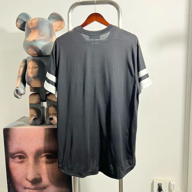 Givenchy Givenchy Printed Short Sleeve P2523 Size US S / EU 44-46 / 1 - 2 Thumbnail