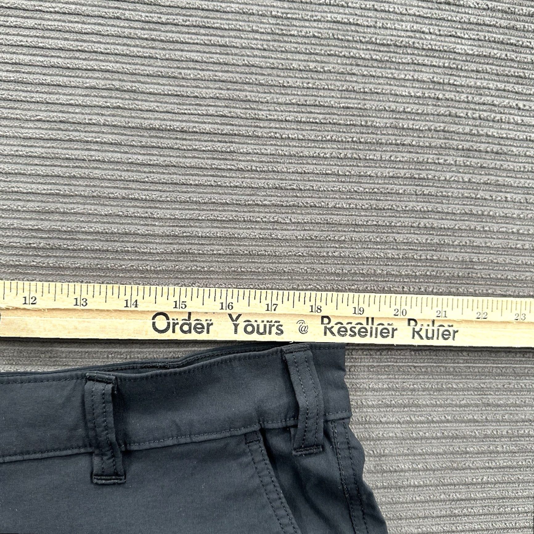Eddie Bauer Eddie Bauer Travex Shorts Men 38 Black Nylon Outdoors Hiking Walking Exploring Chino 5-Pocket Regular Waist 10 In Inseam Mens Size US 38 / EU 54 - 4 Thumbnail