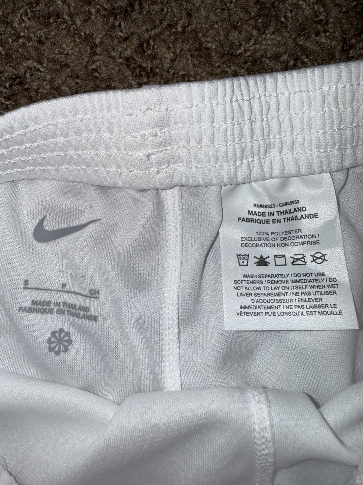 Nike Nike Big Kids (Boy’s) New England Soccer Shorts Size US 26 / EU 42 - 2 Thumbnail