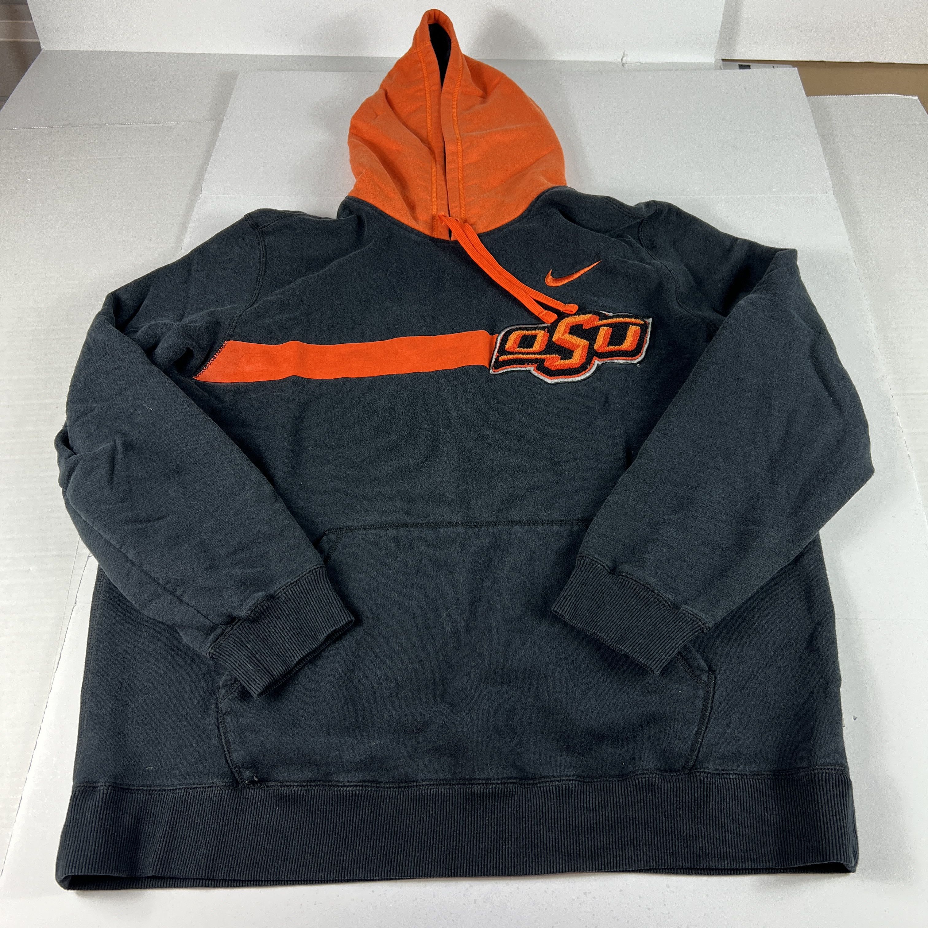 NCAA × Nike NIKE Oklahoma State Cowboys Sweatshirt Black Faded Hoodie Size US L / EU 52-54 / 3 - 1 Thumbnail
