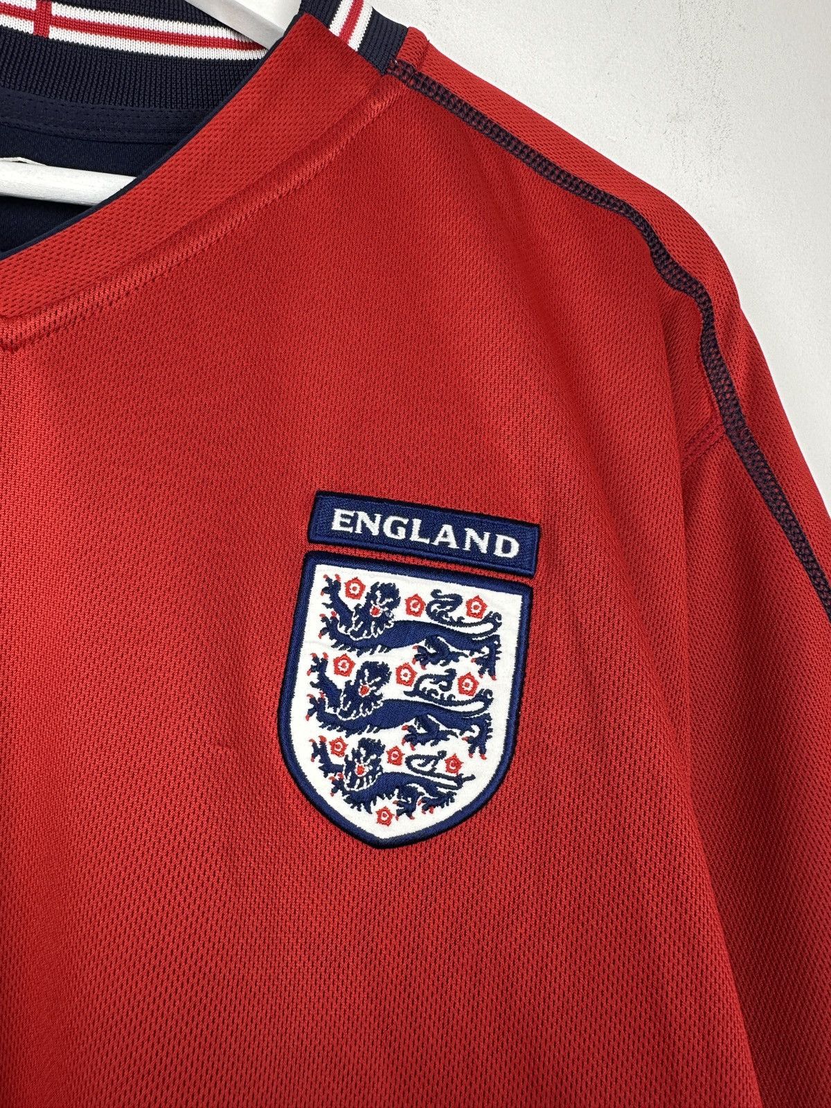 Umbro England 2002 Away Reversible Soccer Jersey Football Shirt Size US XL / EU 56 / 4 - 17 Thumbnail