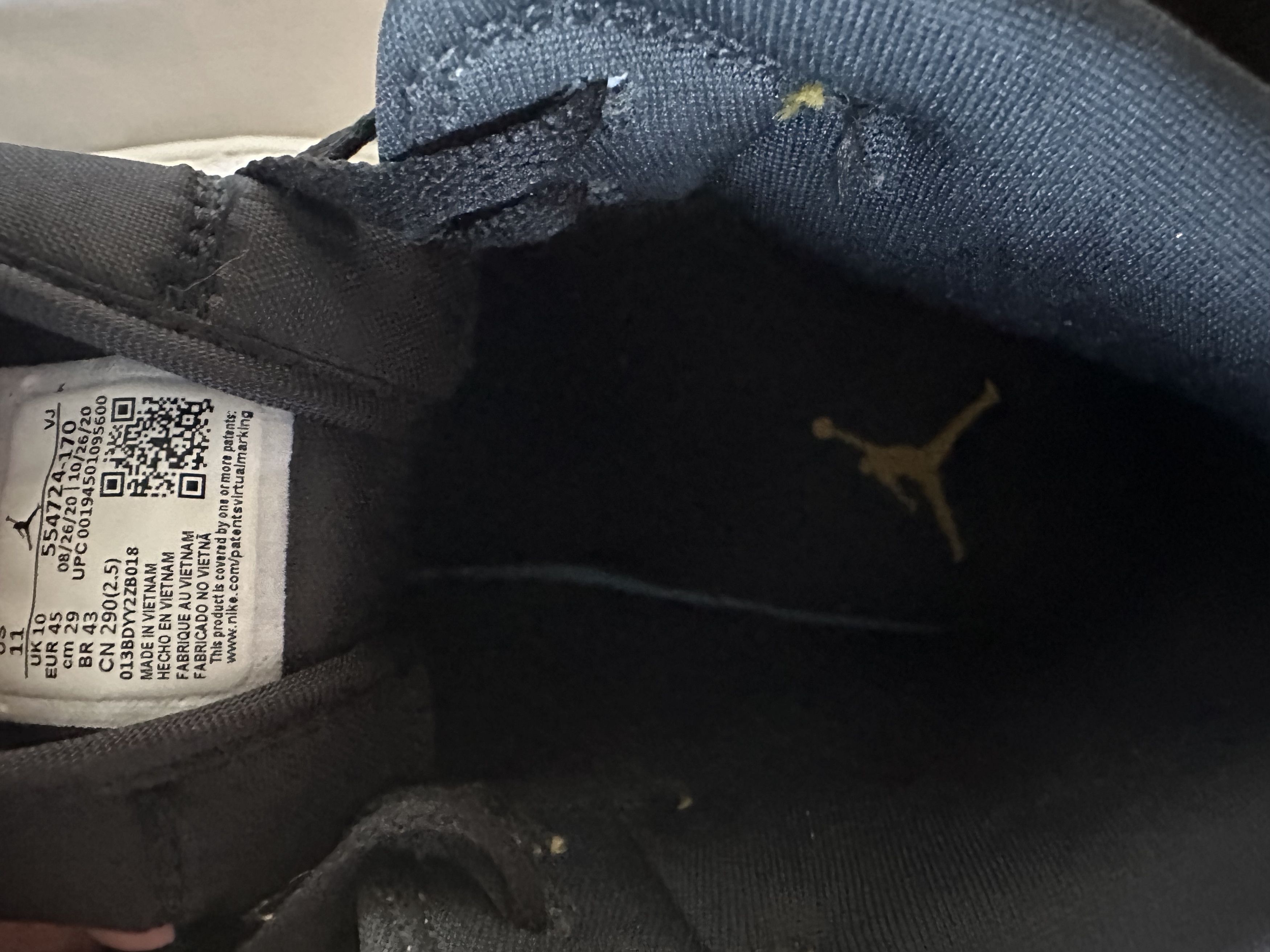 Nike Jordan 1 University Gold UK10 / US11 Size US 11 / EU 44 - 6 Thumbnail