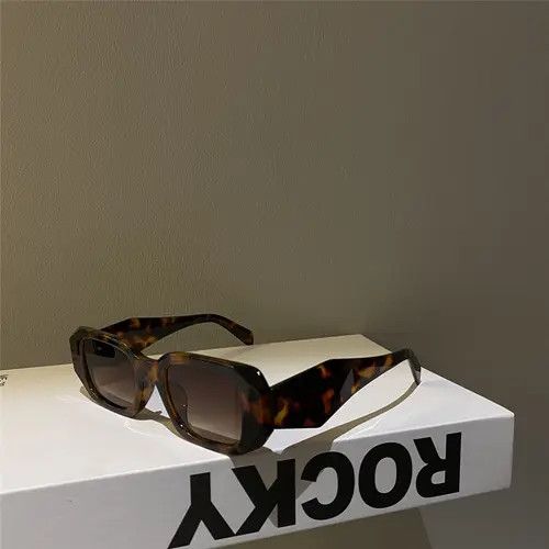 Vintage Retro punk sunglasses Size ONE SIZE - 3 Thumbnail