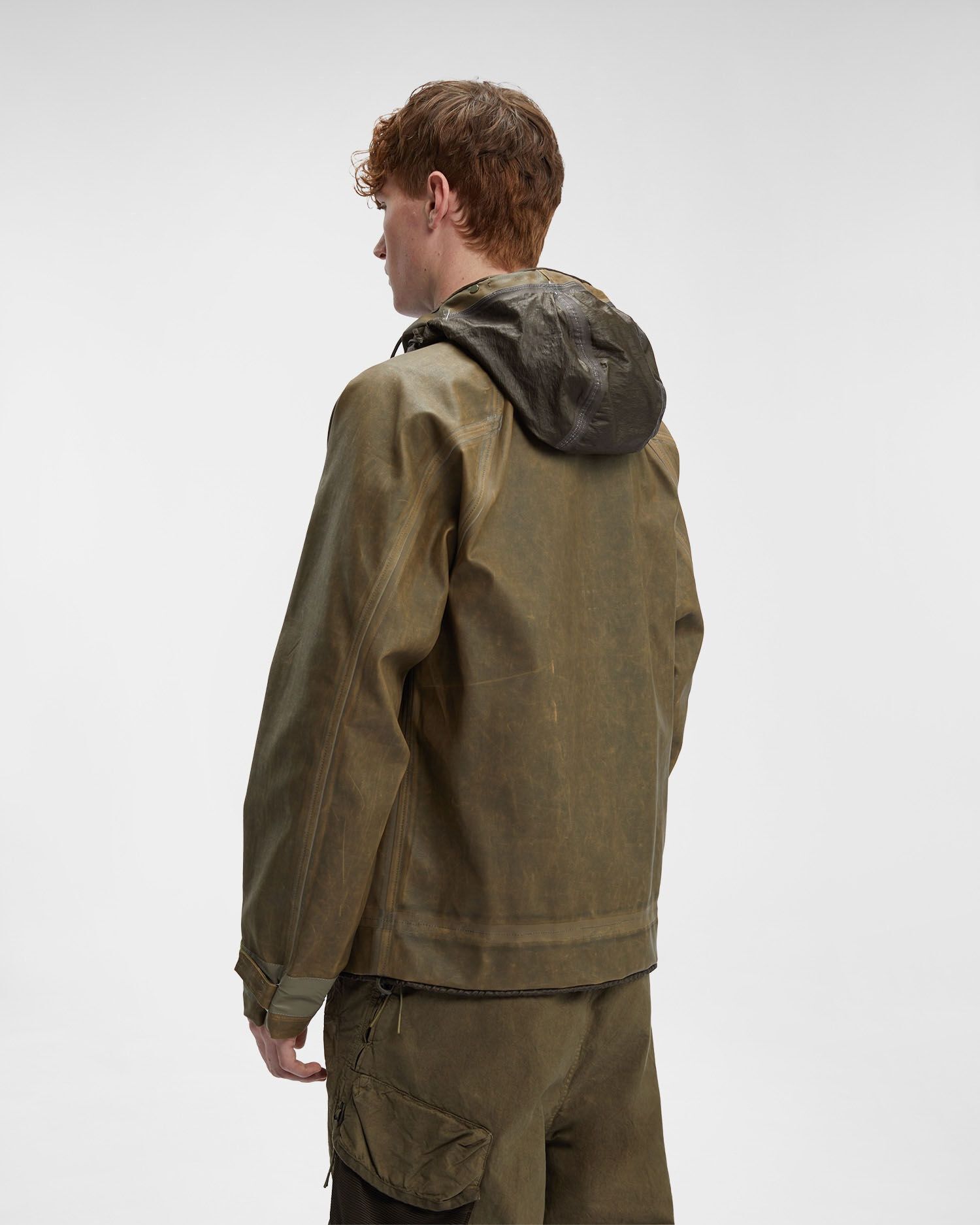 C.P. Company o1y1224 Logo Zipped Hooded Jacket in Military Green Size US S / EU 44-46 / 1 - 3 Thumbnail