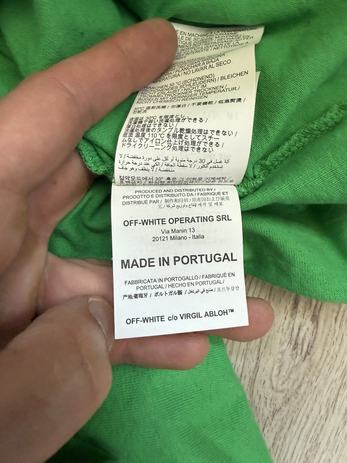 Off-White OFF-WHITE Virgil Abloh x Mirko Artist ON AIR logo print used Size US L / EU 52-54 / 3 - 19 Thumbnail