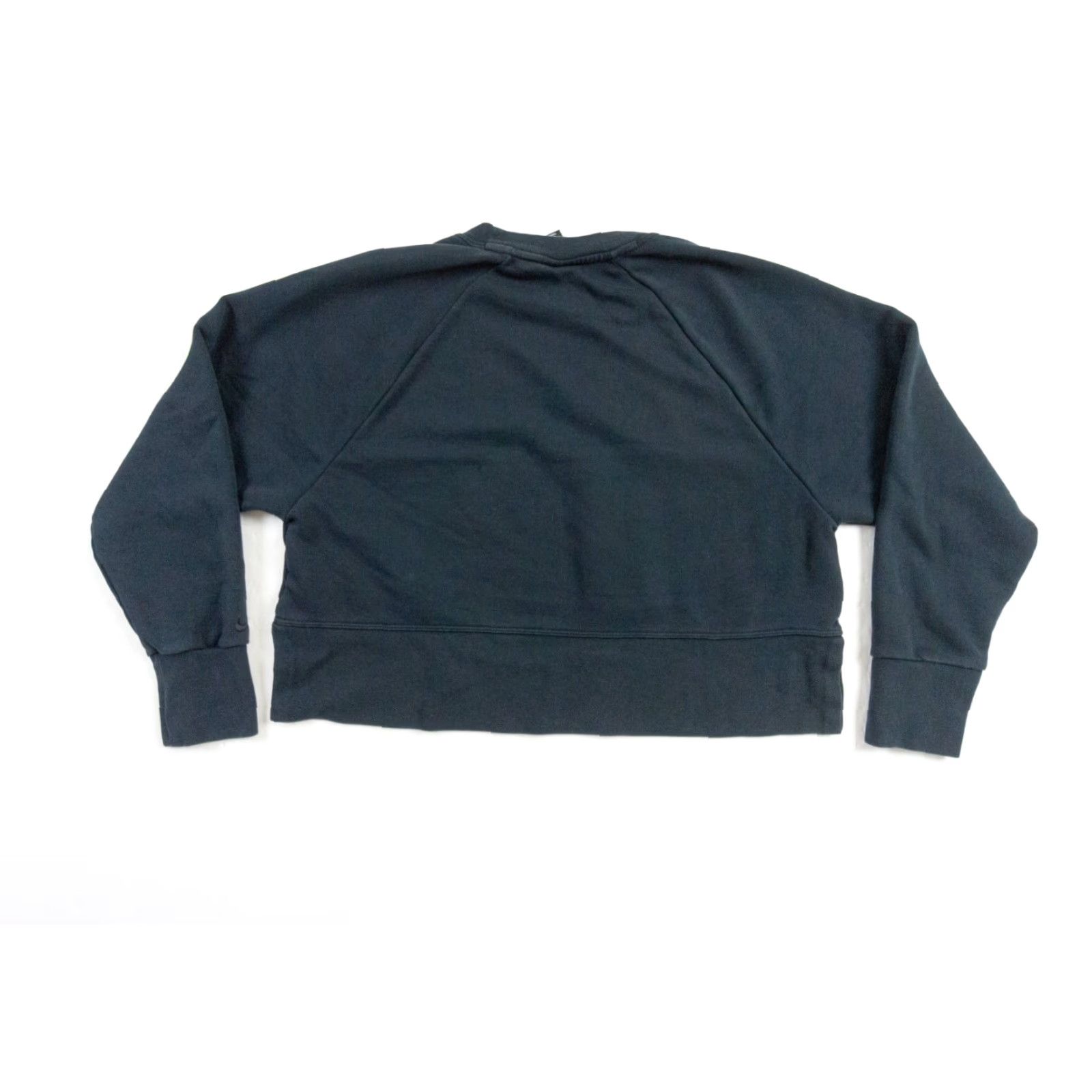 Nike Nike Dri-Fit Sweatshirt Small Black Versa Cropped Crewneck Womens Size S / US 4 / IT 40 - 4 Thumbnail