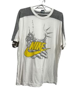 Nike air t clearance shirt statue of liberty