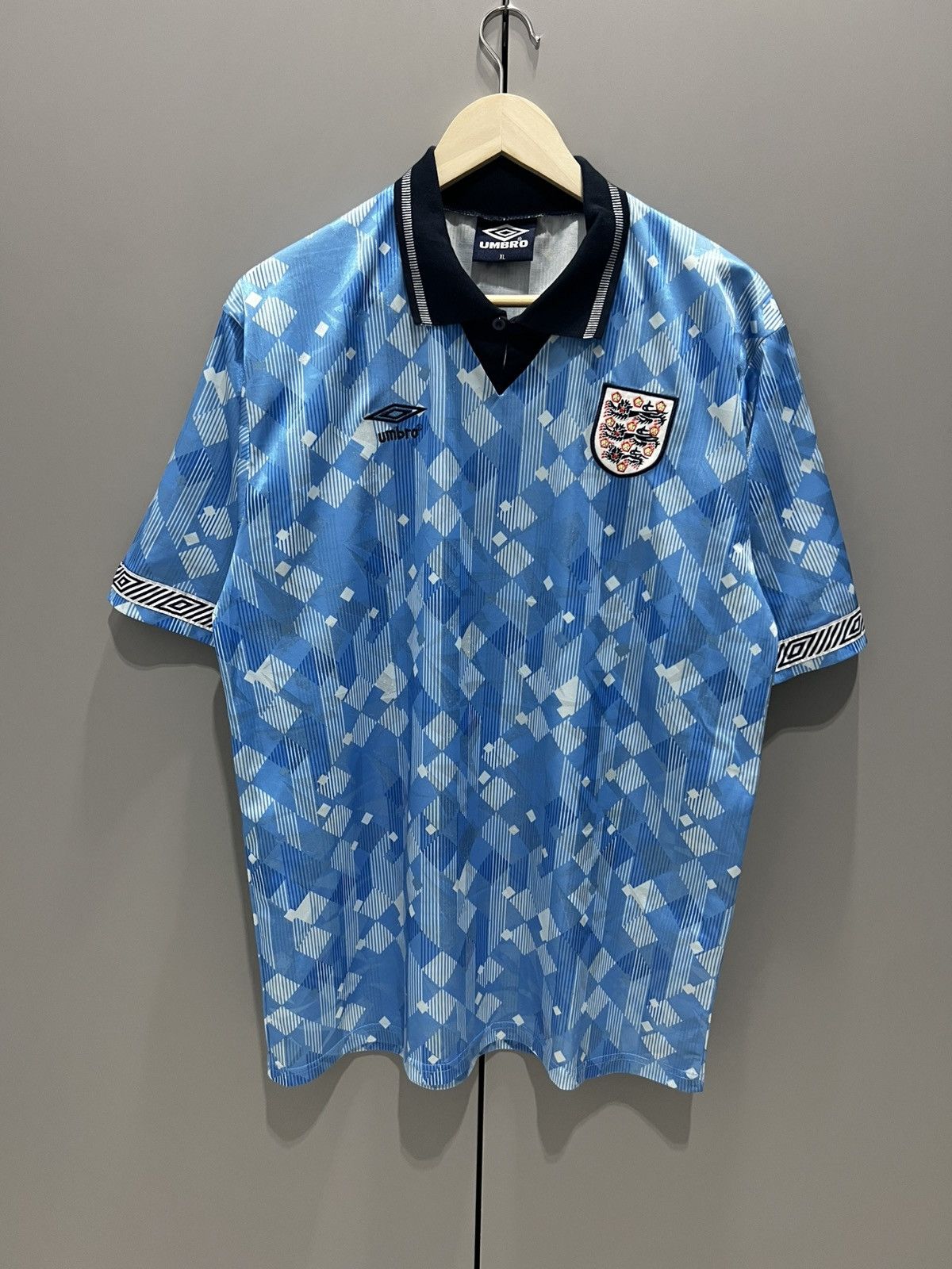 Umbro England Third Shirt 1990-1992 Umbro Size XL RARE Size US XL / EU 56 / 4 - 3 Thumbnail