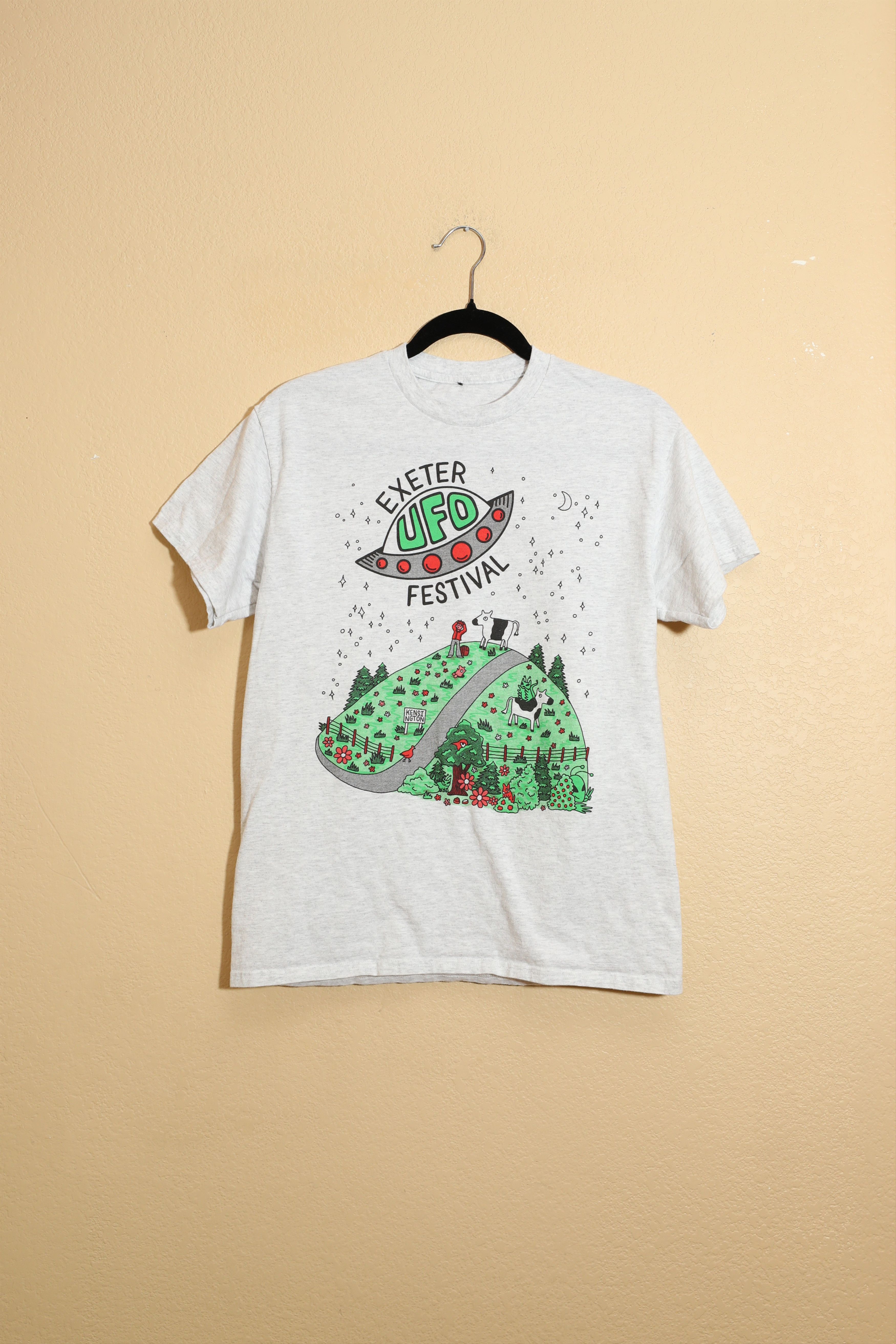 Vintage Exeter UFO Festival Tee (M) Size US M / EU 48-50 / 2 - 1 Thumbnail