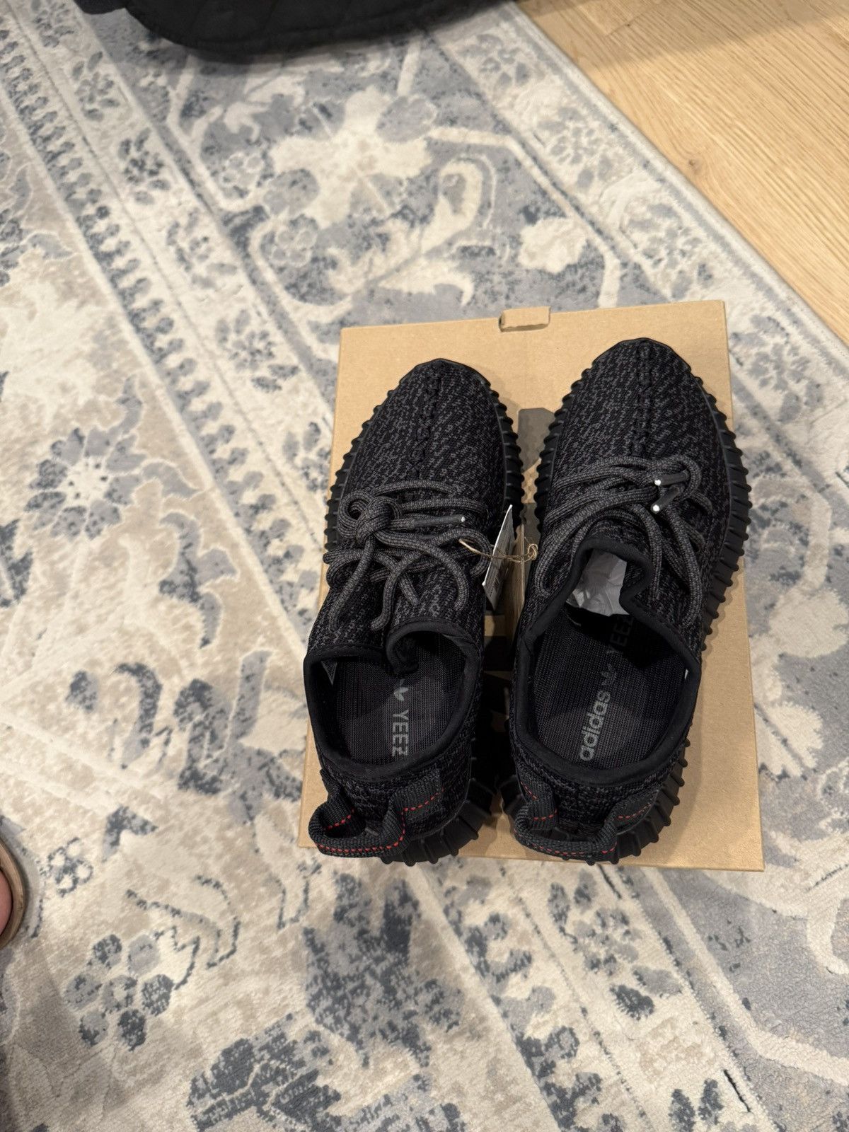 Adidas Yeezy Boost 350 Pirate Black Size 5 Size US 5 / EU 37 - 2 Thumbnail
