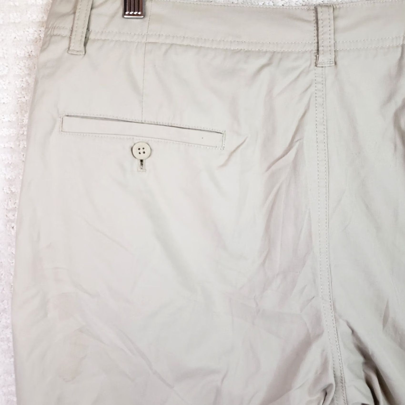Vintage Duck Head Men's Casual Shorts Size 37 Beige Cotton Nylon Activewear Short Cargo Regular Inseam 8 in UV Quick Dry Moisture Wicking Size US 37 - 7 Thumbnail