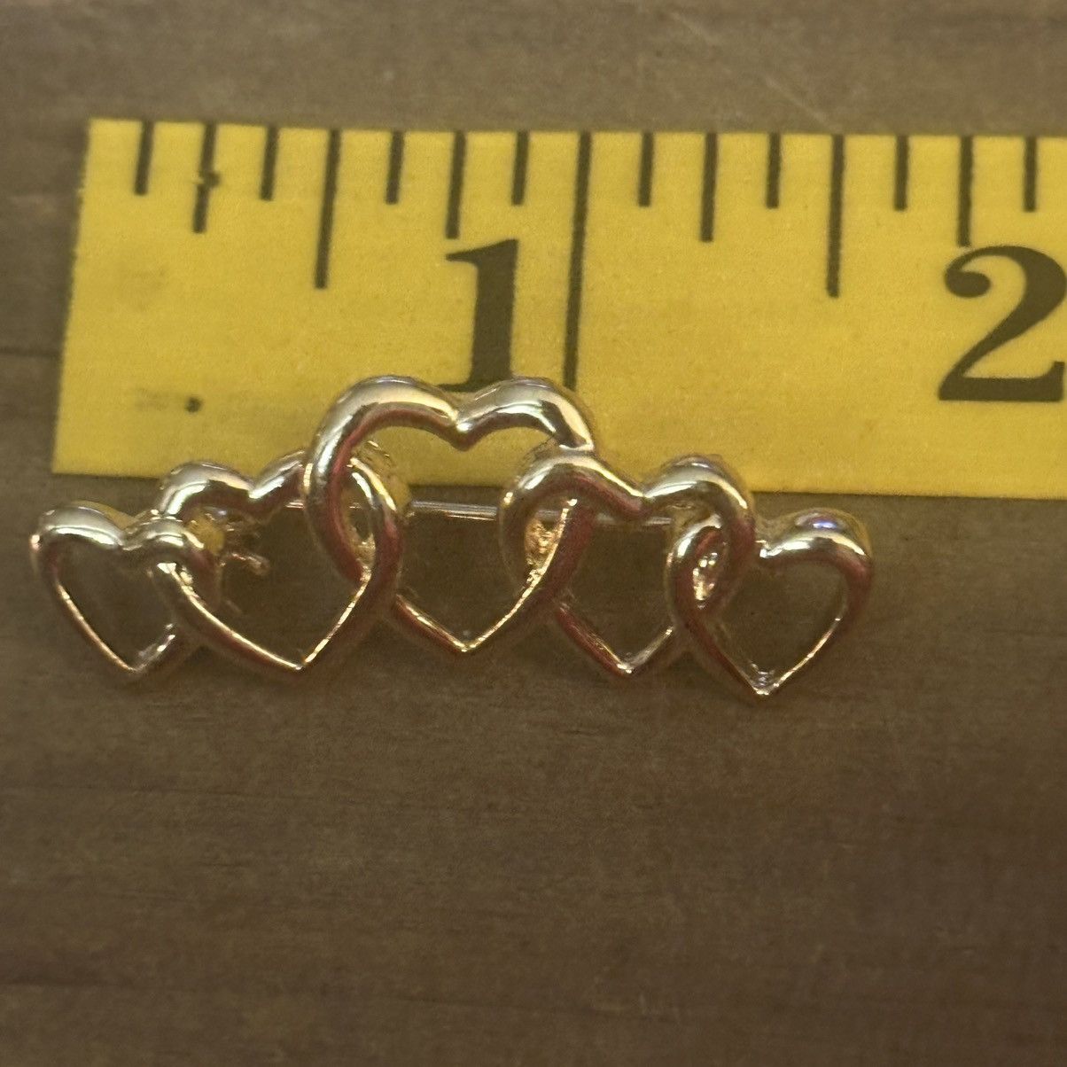 Vintage Vintage gold tone intertwined hearts brooch Size ONE SIZE - 2 Thumbnail