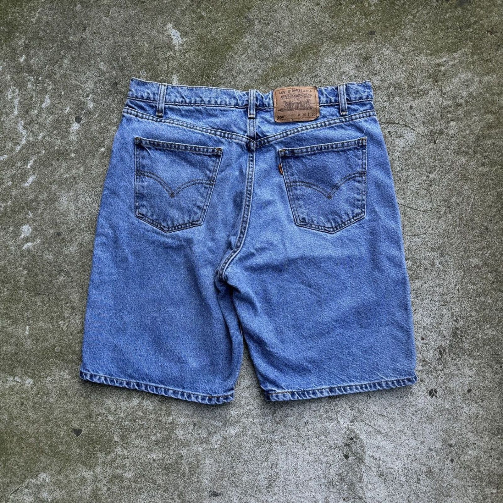 Levi's VINTAGE 90s LEVI'S 550 ORANGE TAB DENIM JEAN SHORTS JORTS Size US 34 / EU 50 - 1 Thumbnail