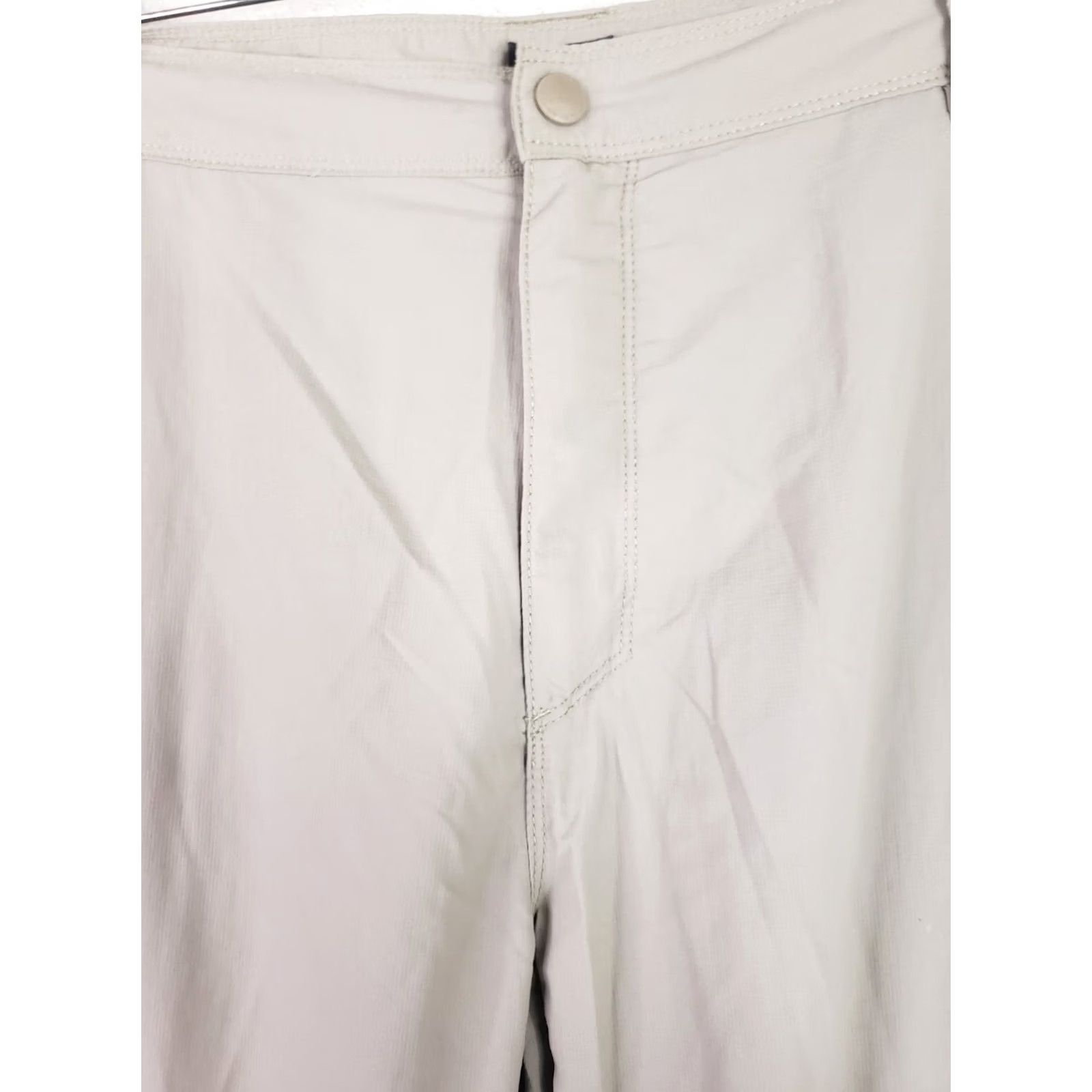 Royal Robbins Royal Robbins Pants Mens Size 42 x 30 Beige Solid Performance Tech Chino Size US 42 / EU 58 - 4 Thumbnail