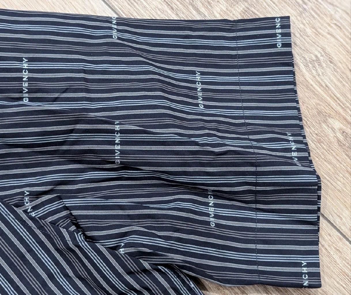 Givenchy GIVENCHY Boxy Fit Striped Button Up Shirt Black 38 US 15 Size US S / EU 44-46 / 1 - 3 Thumbnail