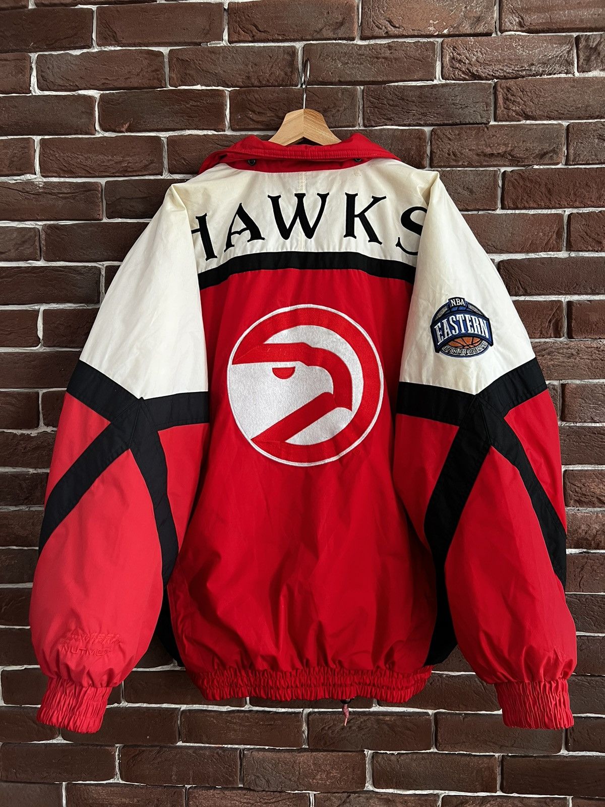 NBA Vintage 90s Nutmeg Campri Atlanta Hawks NBA Satin Jacket Size US XL / EU 56 / 4 - 2 Thumbnail