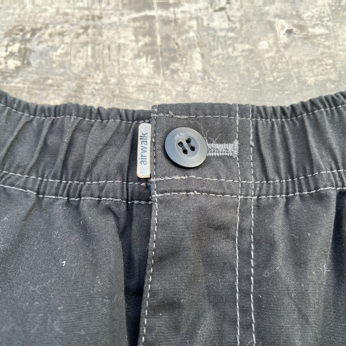 Airwalk Airwalk Cargo Shorts Size US 30 / EU 46 - 6 Thumbnail