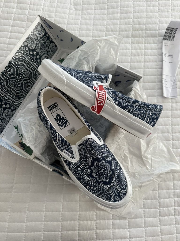 Kith × Vans KITH VANS OG CLASSIC SLIP ON 10TH ANNIVERSARY Size US 11.5 / EU 44-45 - 1 Thumbnail