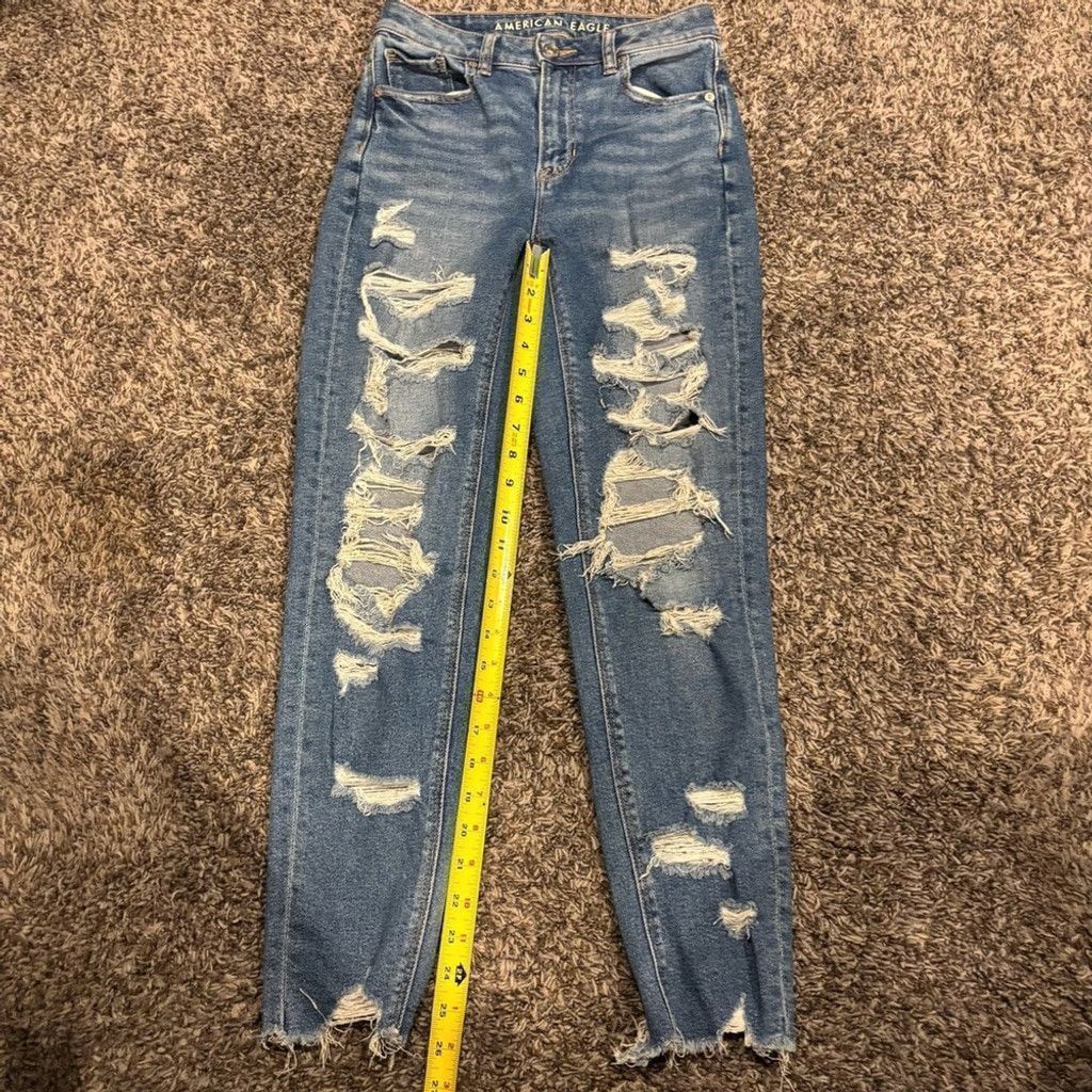 American Eagle Outfitters Women’s American Eagle Mom Jean Size 25" / US 0 / IT 36 - 2 Thumbnail