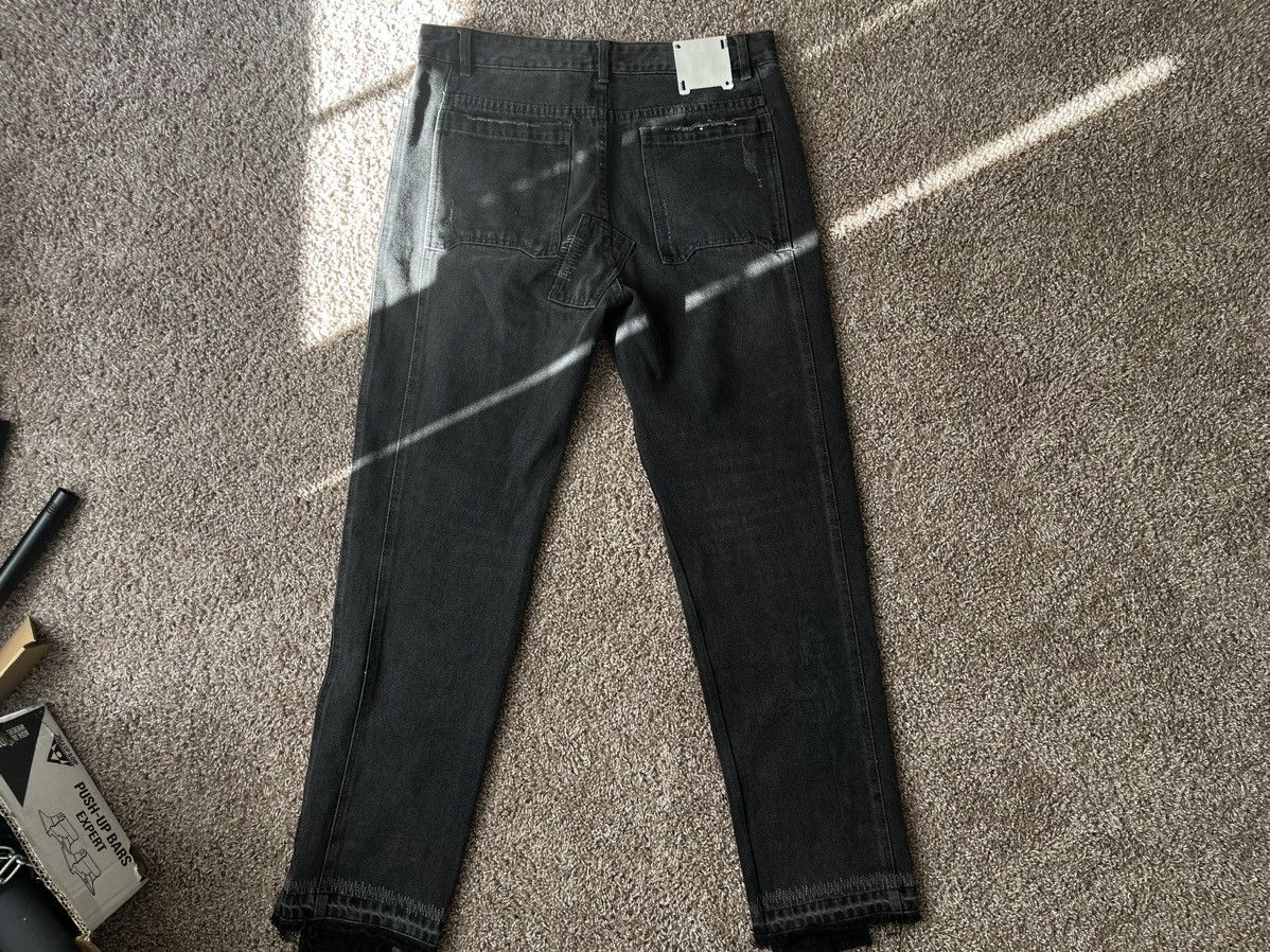 C2H4 C2H4 Layered Distressed Denim Jeans Size US 33 - 6 Thumbnail