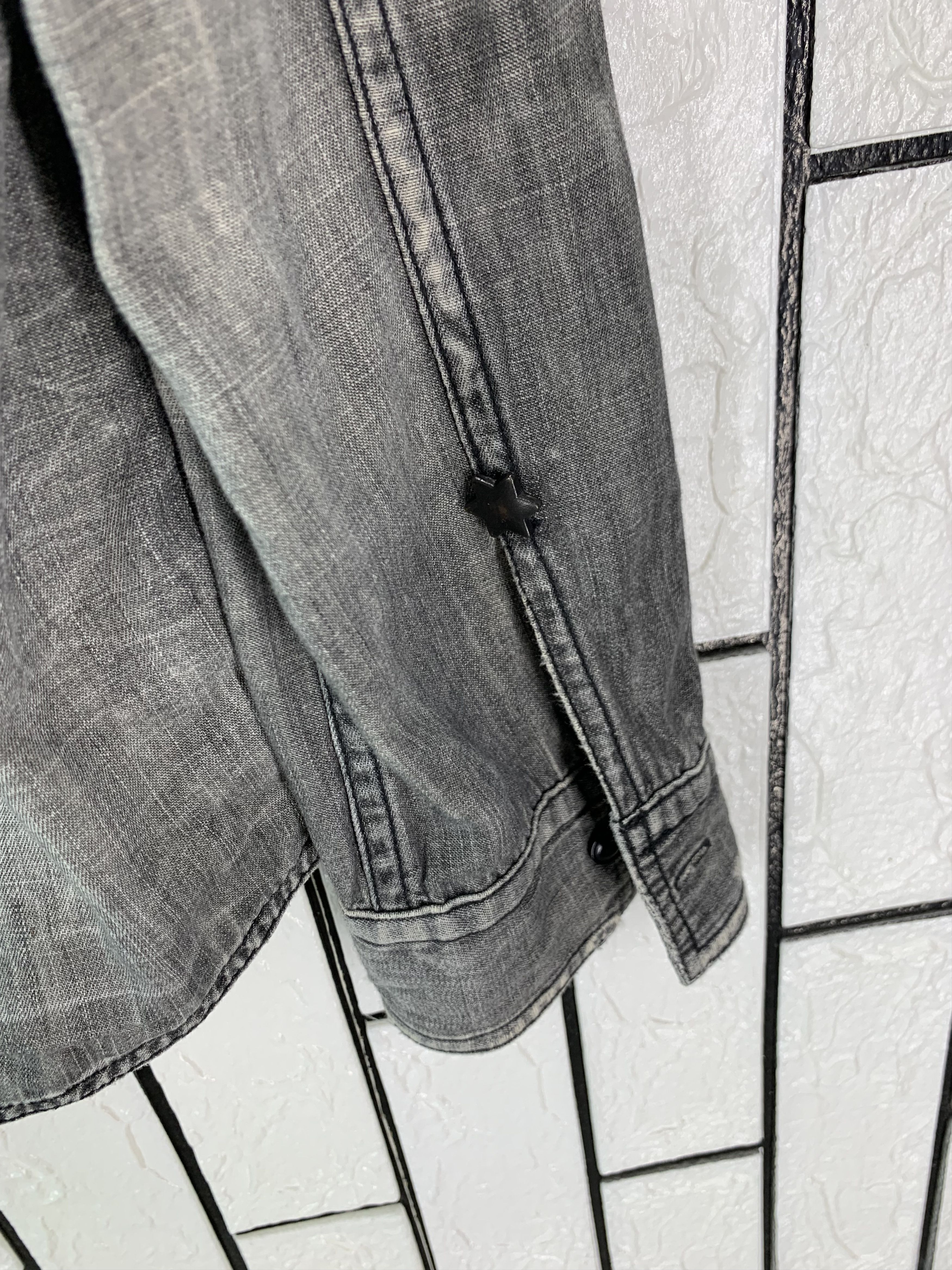 Japanese Brand Rico Distressed Denim Shirt Button Size US S / EU 44-46 / 1 - 5 Thumbnail