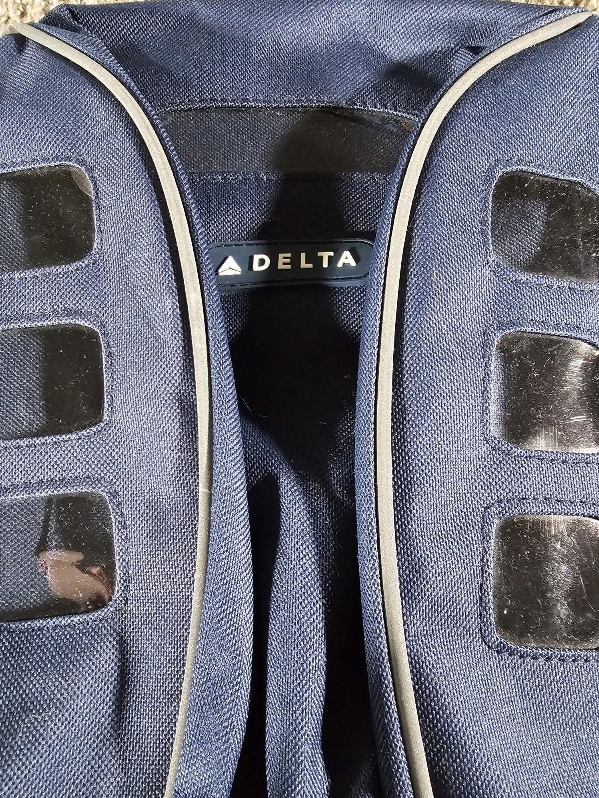 Designer DELTA AIRLINES Premium Airplane Backpack Travel Carry On Bag Size ONE SIZE - 4 Thumbnail