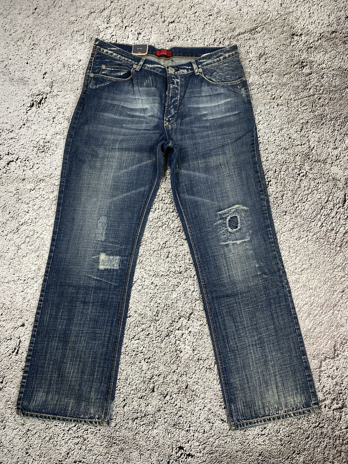 Vintage Vintage Y2K faded wide patchwork jeans streetwear size 36 Size US 36 / EU 52 - 1 Thumbnail