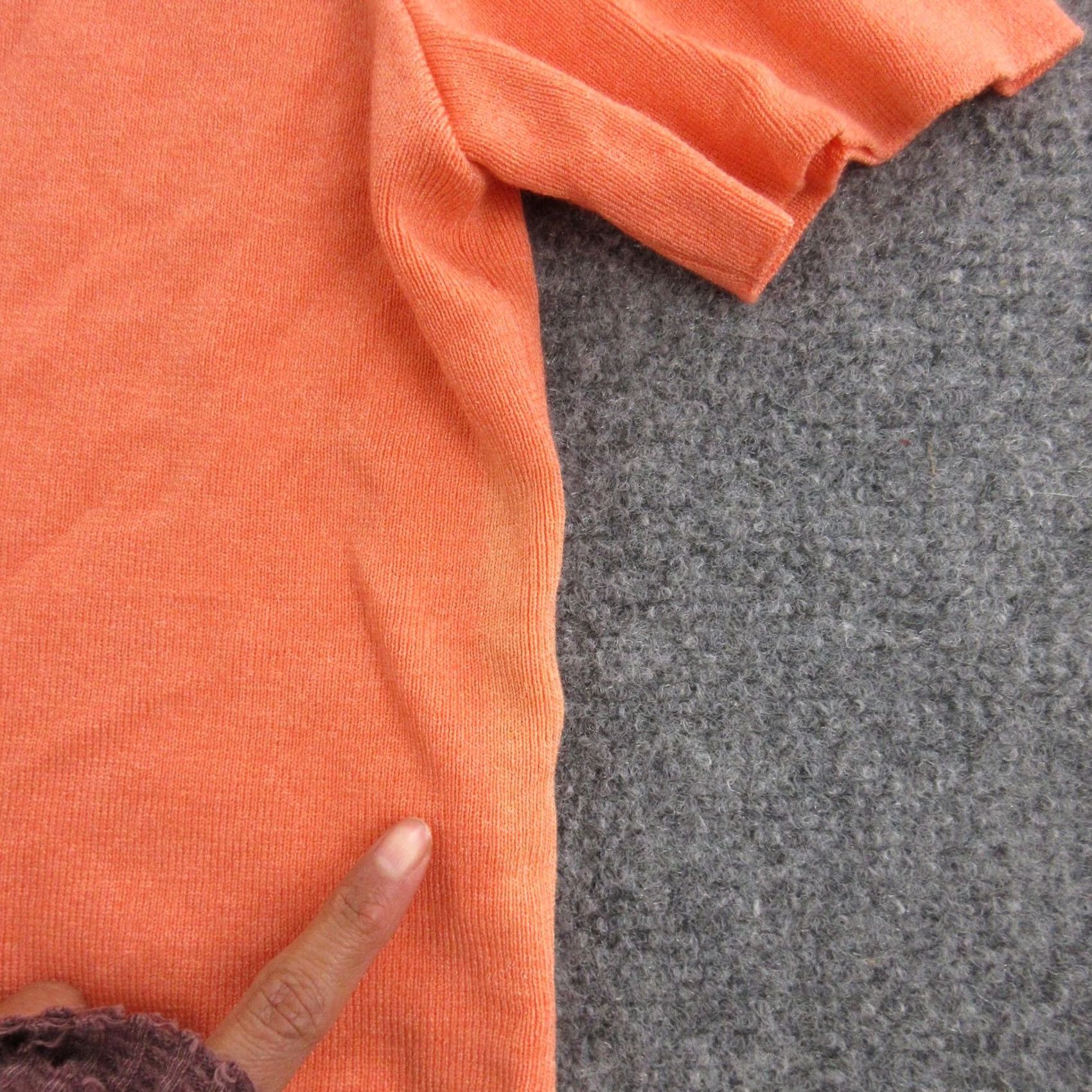 St. John St John Collection Sweater Cardigan Womens 8 Orange Short Sleeve Button Front Knit V-Neck Size M / US 6-8 / IT 42-44 - 3 Thumbnail