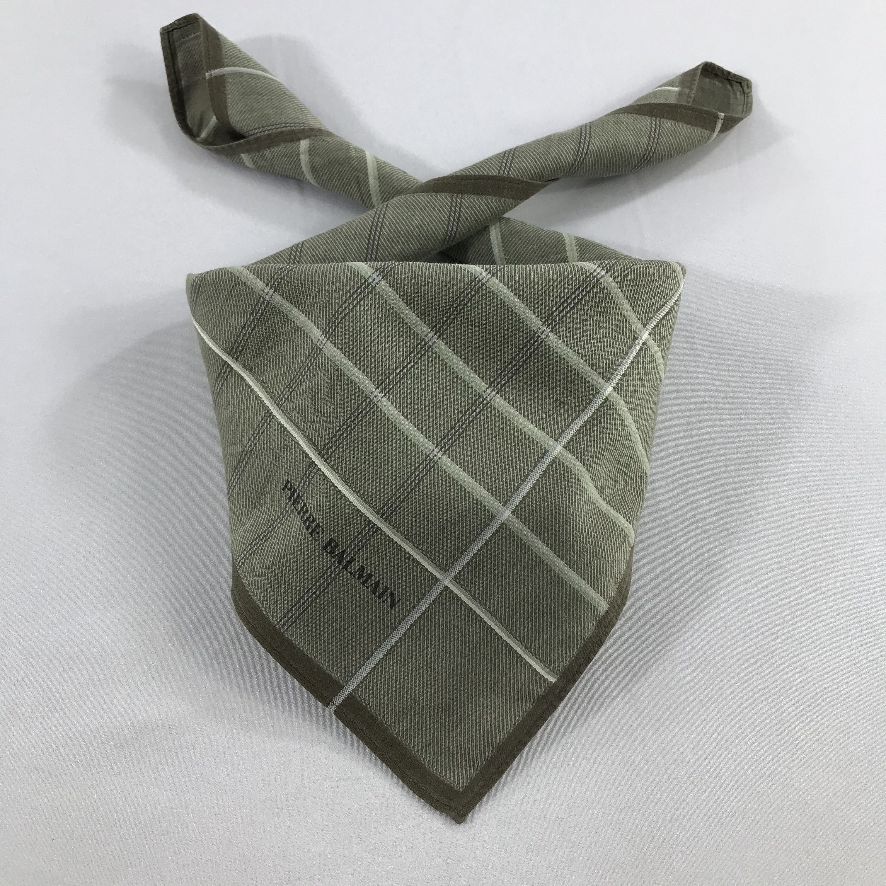 Pierre Balmain × Vintage Pierre Balmain Bandana / Handkerchief / Neckerchief - S2418 Size ONE SIZE - 3 Thumbnail