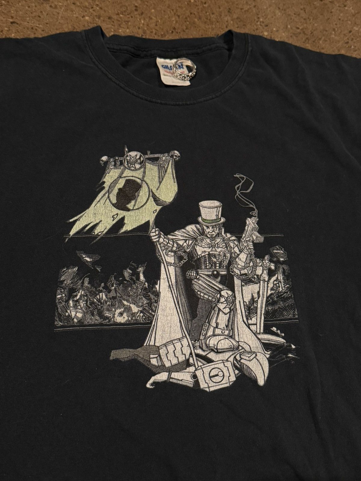 Vintage Y2K 08’ necronomicon GT warlock faded black tee Size US L / EU 52-54 / 3 - 1 Thumbnail