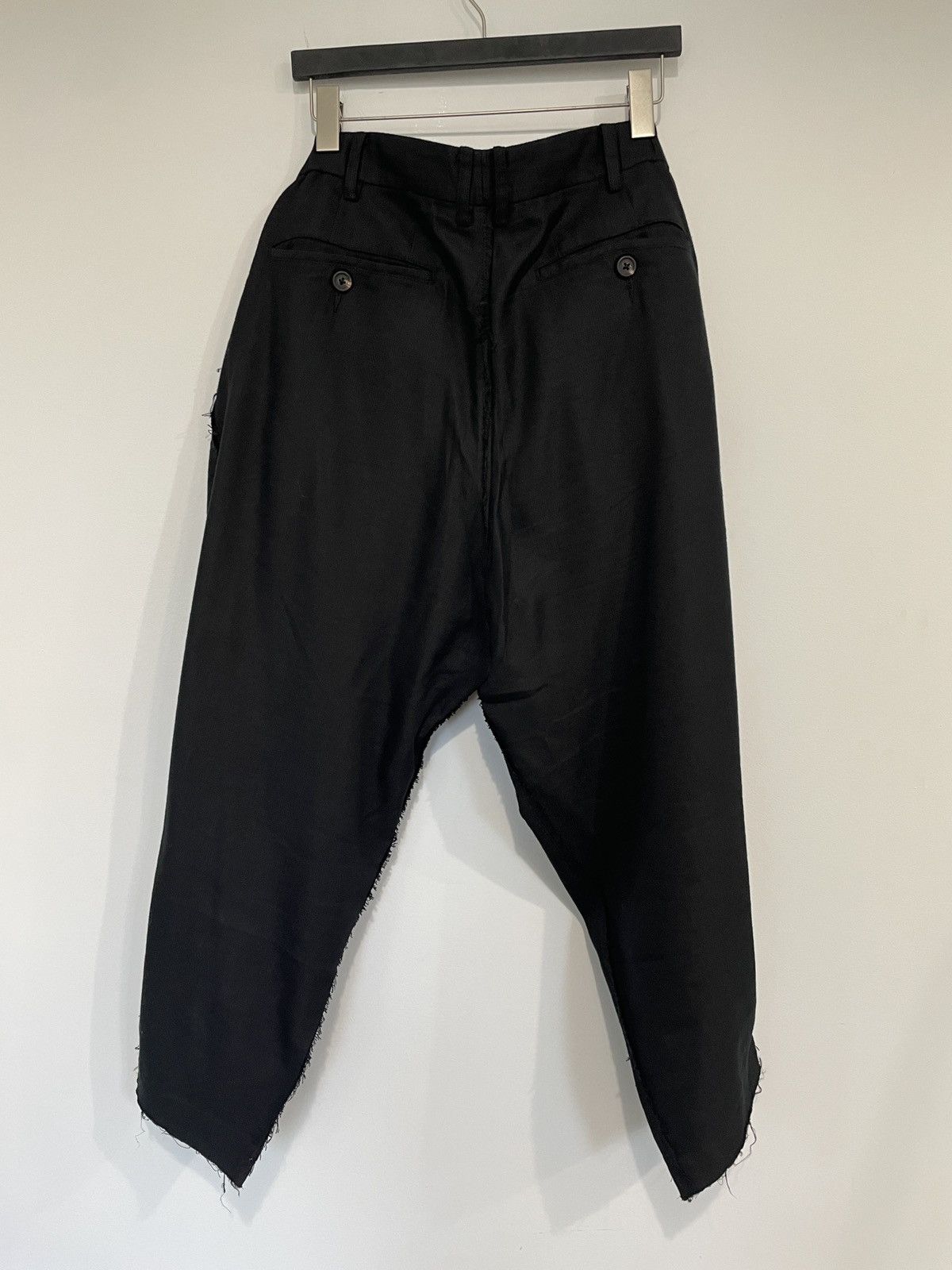 Ziggy Chen SS20 RAW EDGE COTTON LINEN VISCOSE CROPPED TROUSERS Size US 34 / EU 50 - 8 Thumbnail