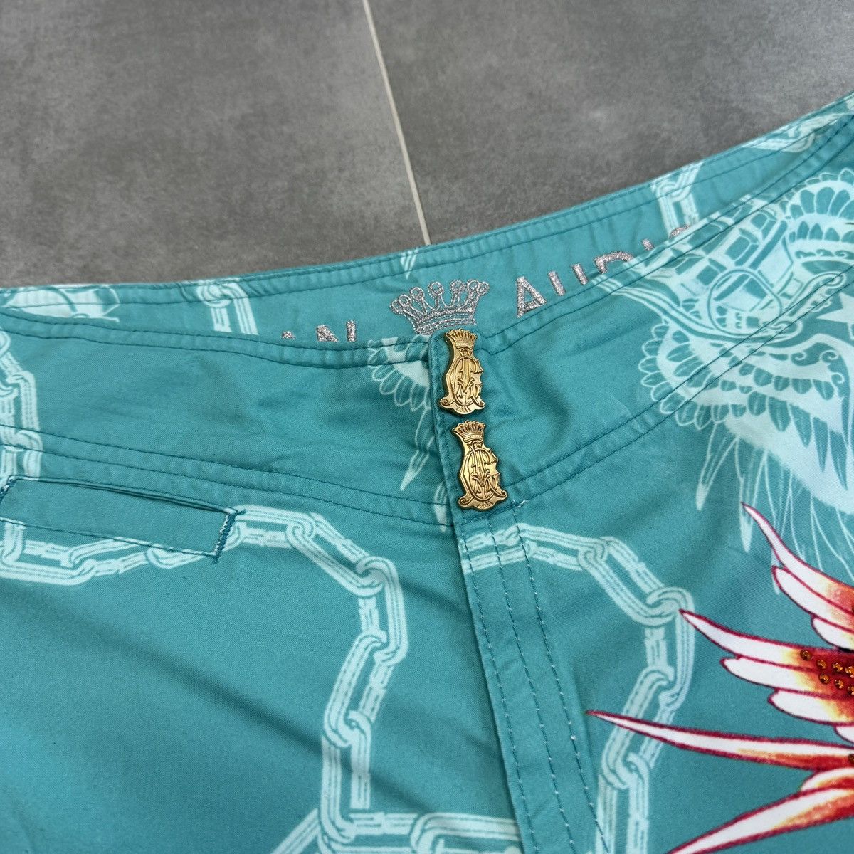 Christian Audigier Christian Audigier Surf Style Tattoo Y2K Board Men Shorts Size US 33 - 12 Thumbnail