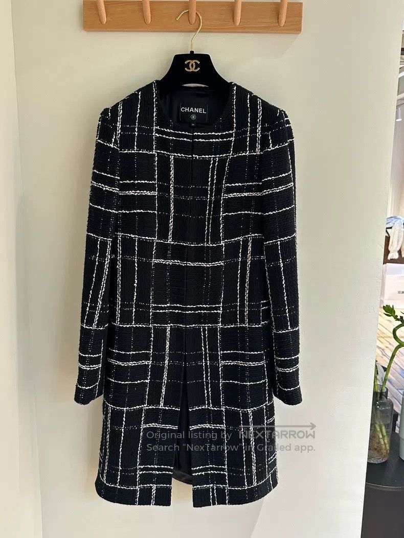 Chanel Chanel 23A irregular plaid medium and long jacket Size XXS / US 00 / IT 34 - 1 Thumbnail