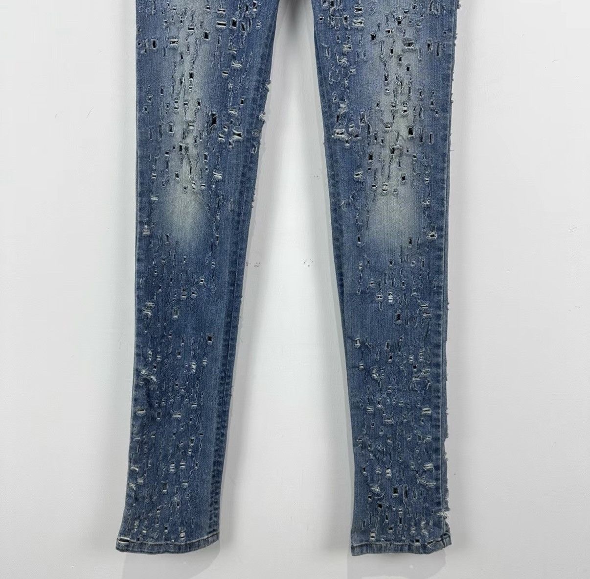 Philipp Plein Philipp Plein Ripped Jeans J42 Size 26" / US 2 / IT 38 - 5 Thumbnail
