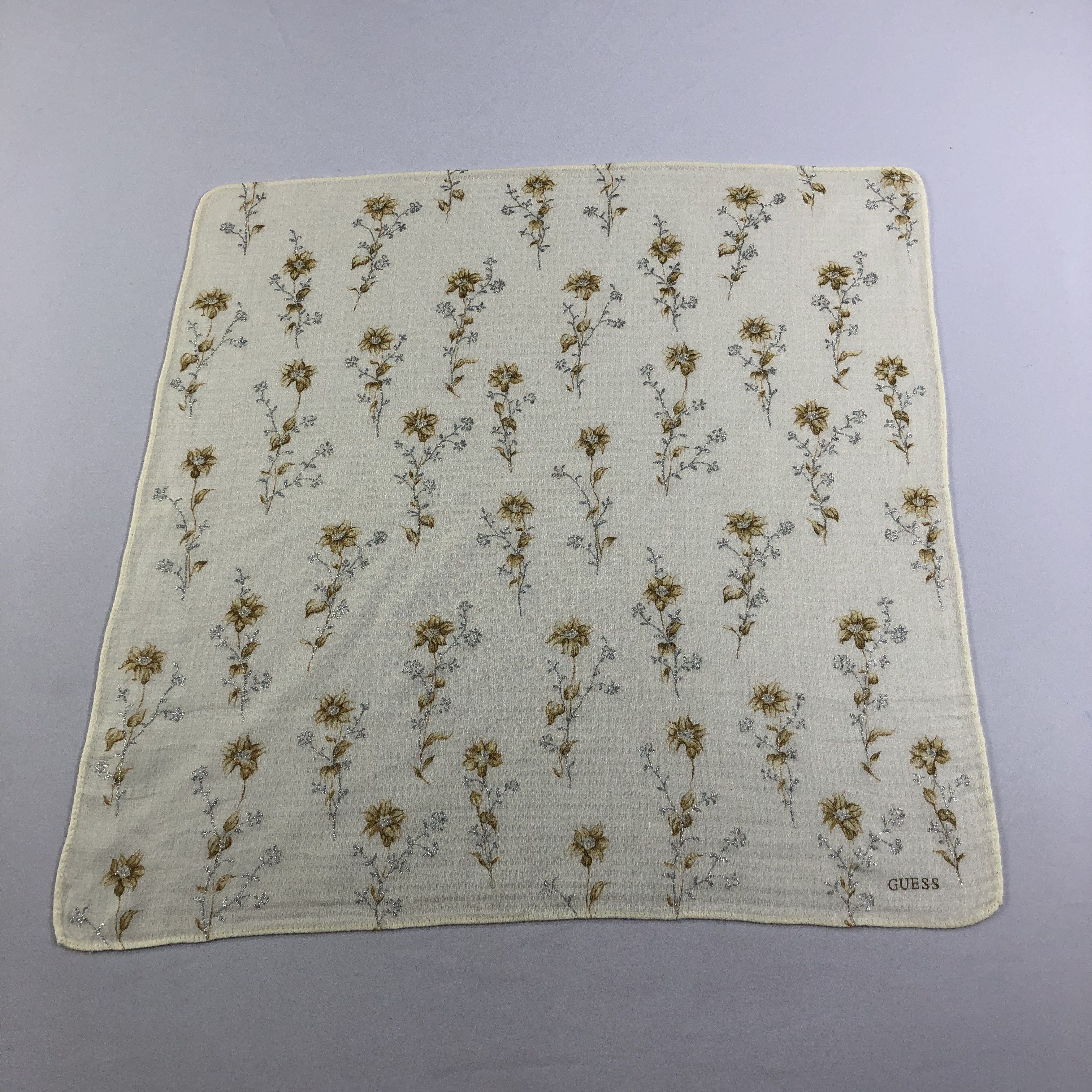 Guess × Vintage Guess Floral Handkerchief Neckerchief Bandana H2161 Size ONE SIZE - 2 Thumbnail