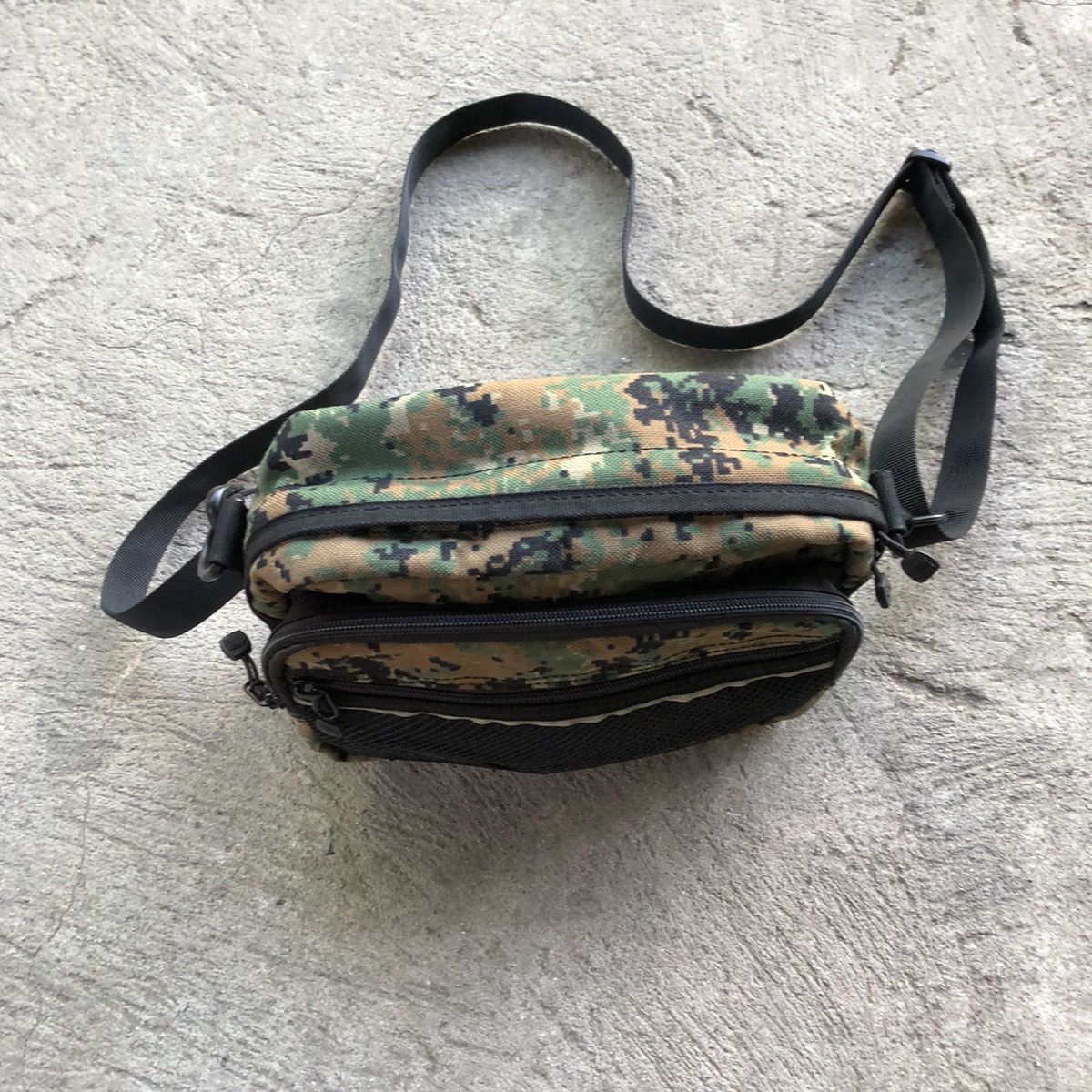 Stussy Stussy Digi Camou Sling Bag Size ONE SIZE - 3 Thumbnail