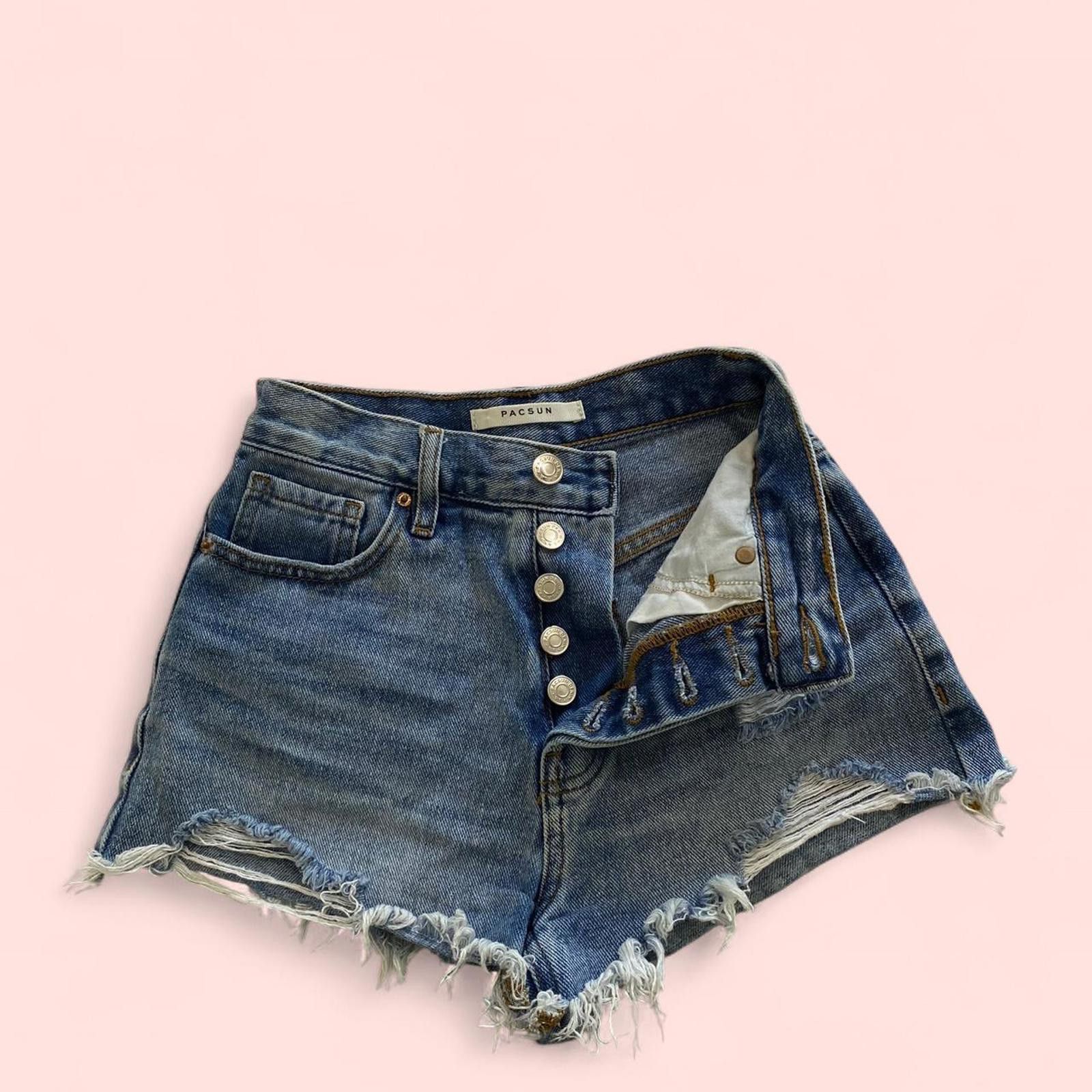 Pacsun PacSun high rise distressed denim shorts Size 42" / US 20 - 4 Thumbnail