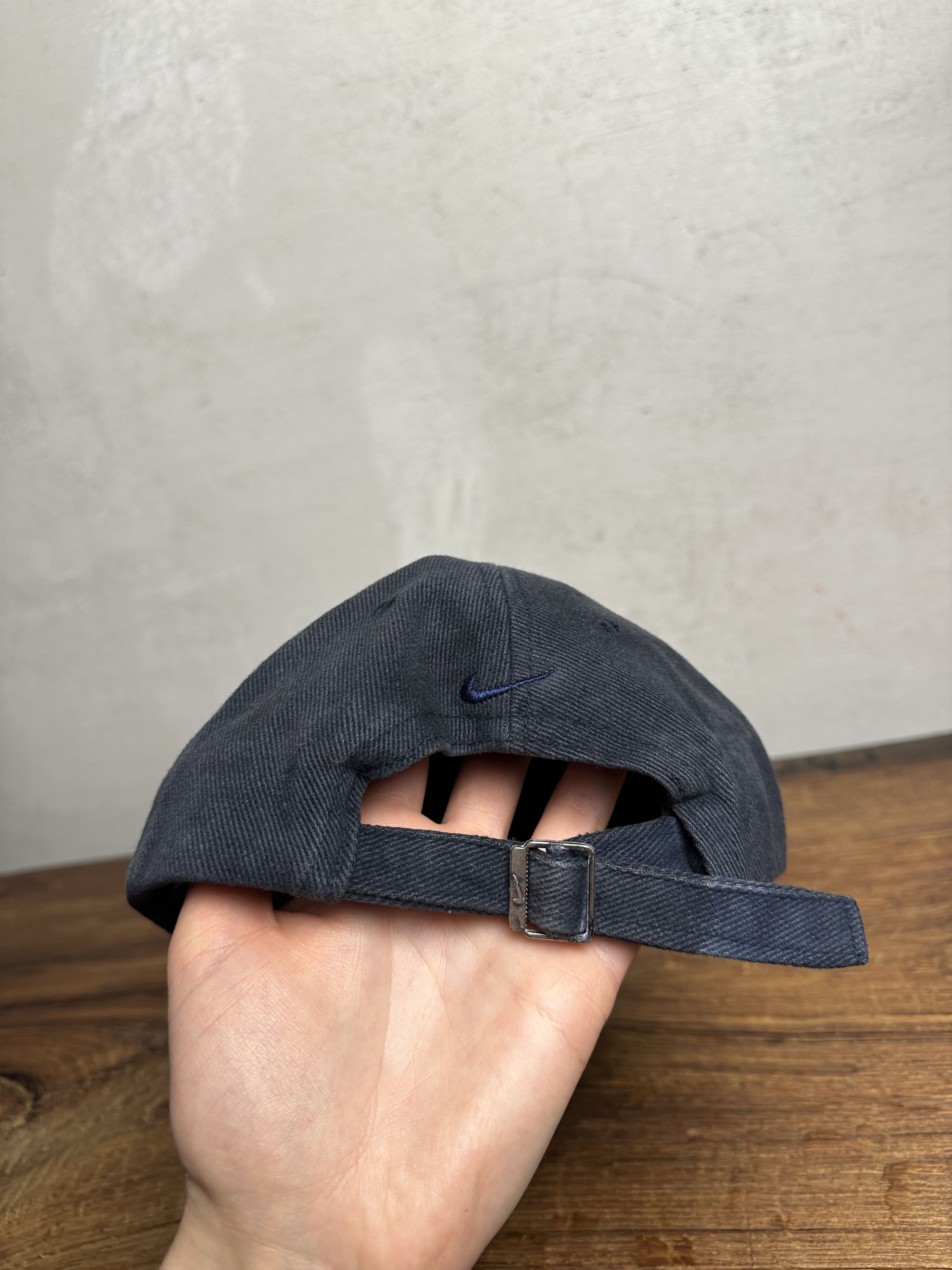 Nike Vintage Nike Logo Baseball Cap Size ONE SIZE - 5 Thumbnail