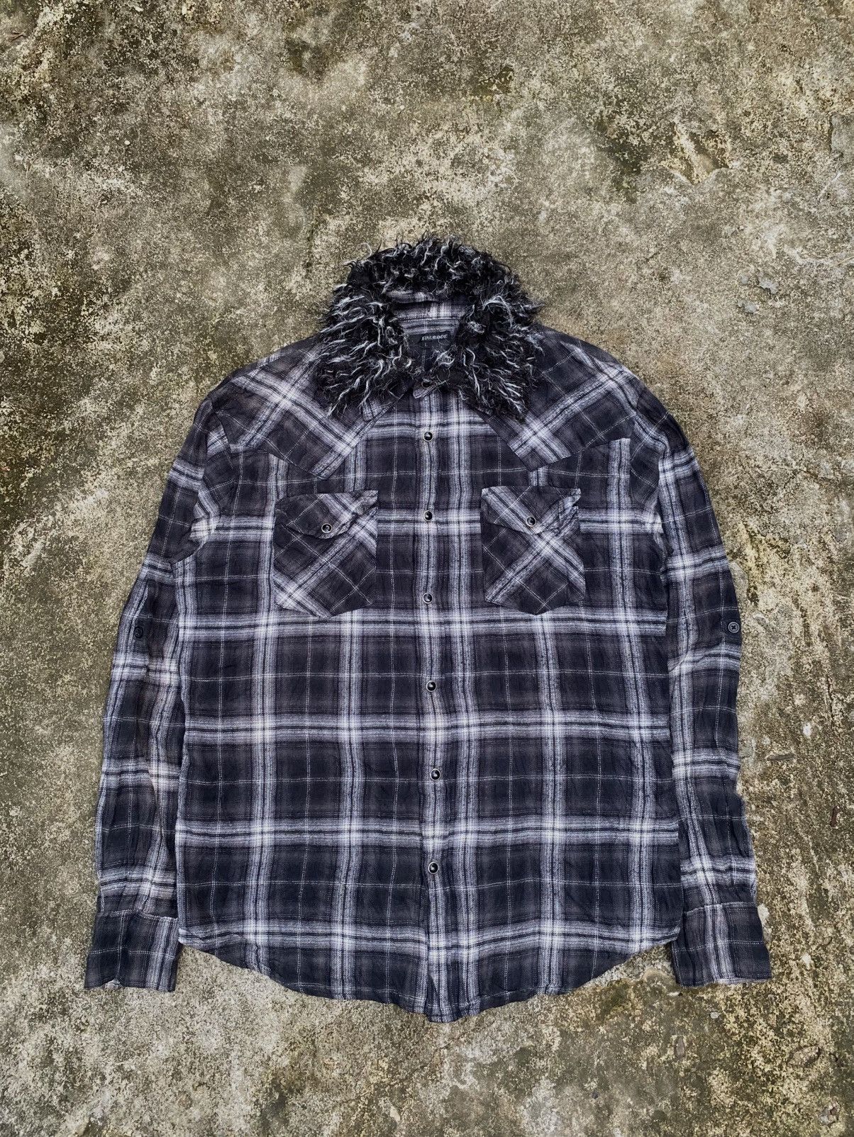 If Six Was Nine JAPANESE BRAND FUR LGB PLAID BUTTON UP SHIRT Size US L / EU 52-54 / 3 - 1 Thumbnail