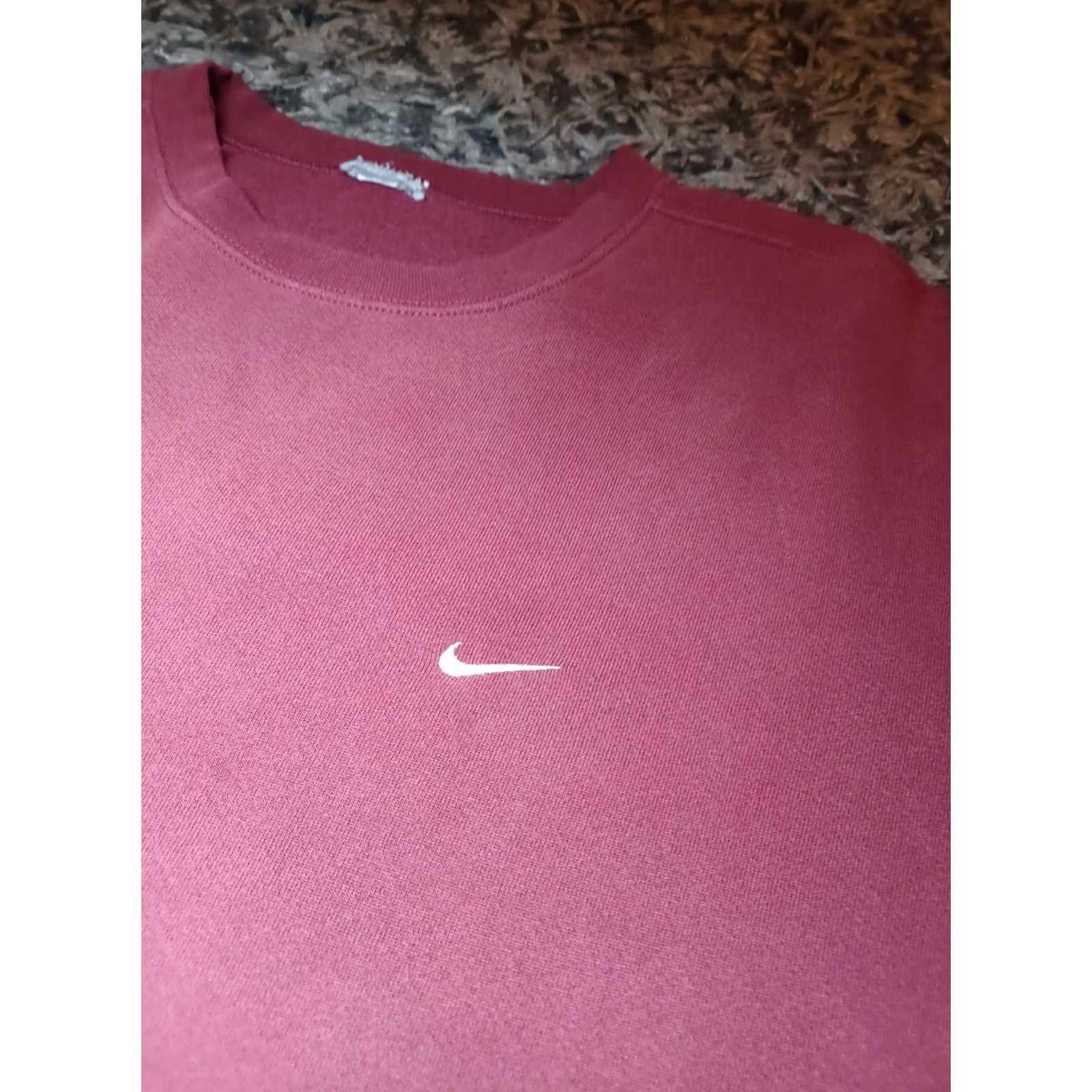 Nike VINTAGE Nike Shirt Mens 2XL Red Essential Swoosh Crewneck Sweatshirt Burgundy Maroon Men Size US XXL / EU 58 / 5 - 4 Thumbnail