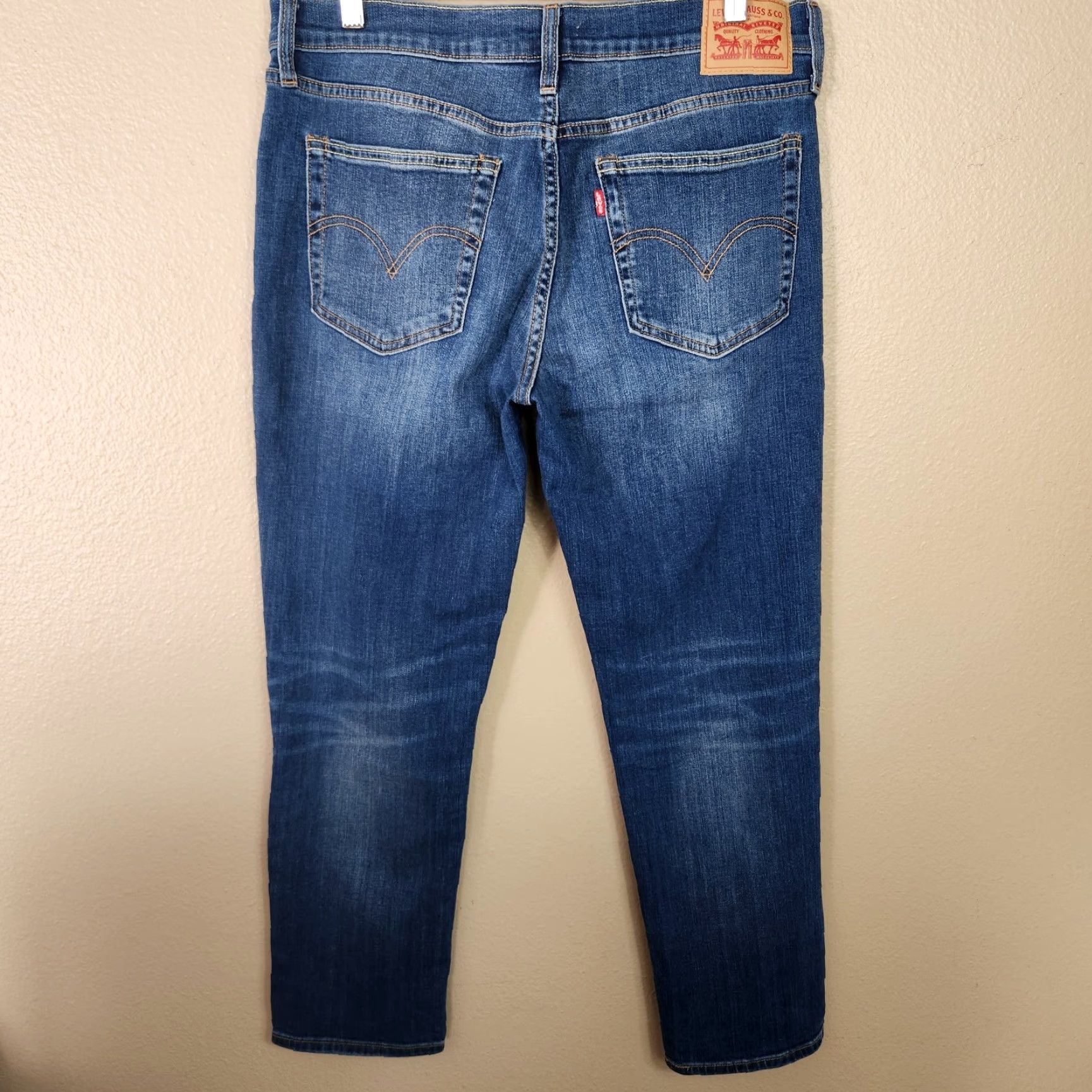 Levi's Levi's Womens Medium Wash Mid Rise Boyfriend Jeans Size 30 Size 30" / US 8 / IT 44 - 5 Thumbnail