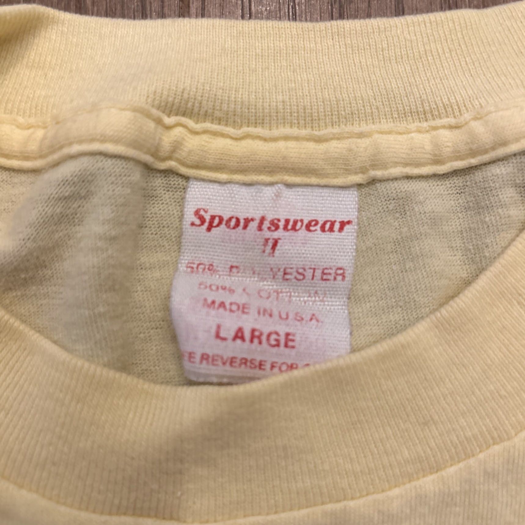 Vintage VINTAGE Sportswear T-Shirt Yellow Large EUC Monopoly Mens Size US L / EU 52-54 / 3 - 3 Thumbnail