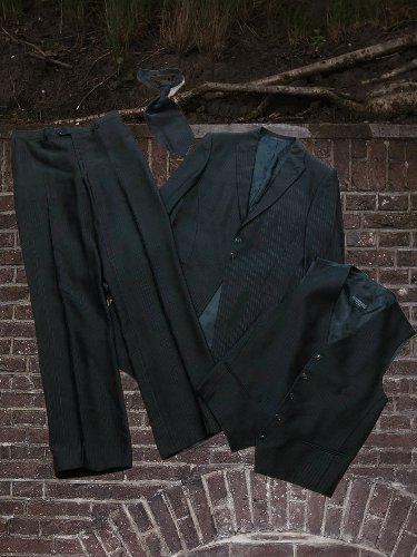 Carlo Pignatelli Carlo Pignatelli Suit Size 52R - 1 Thumbnail