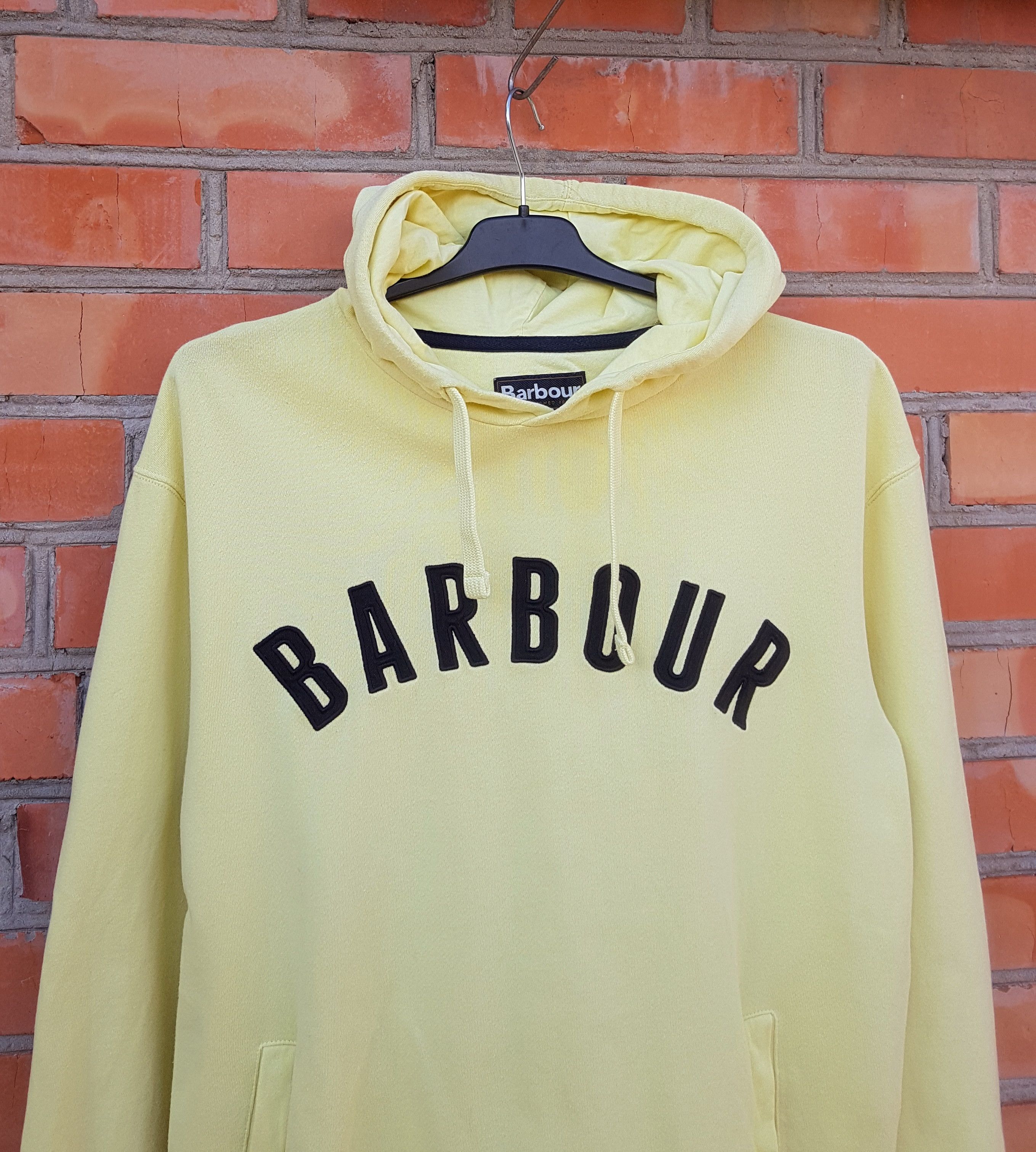 Barbour Barbour Big Logo Hoodie Sweatshirt Pullover sz S Size US S / EU 44-46 / 1 - 2 Thumbnail
